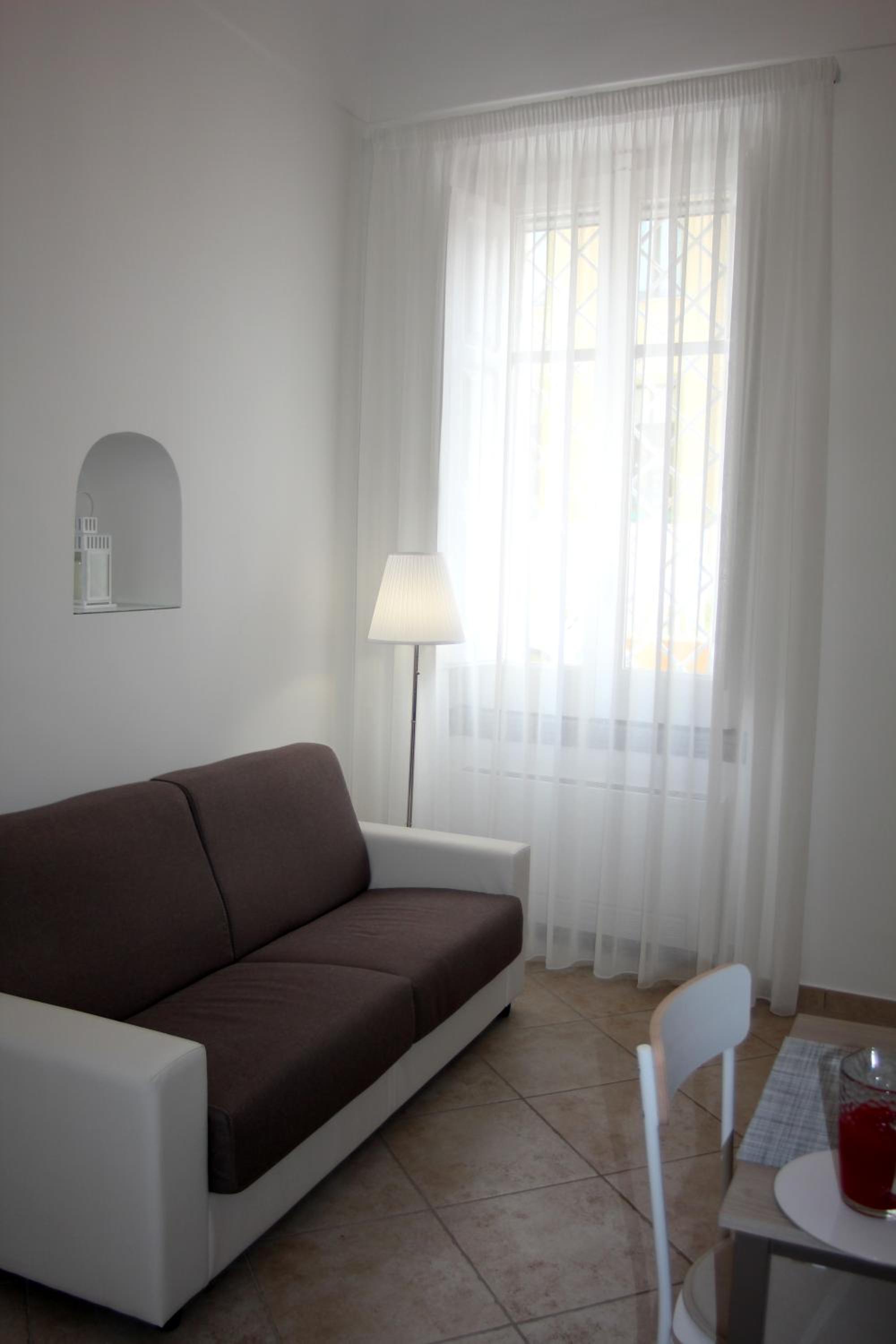 One-Bedroom House - Photo 1