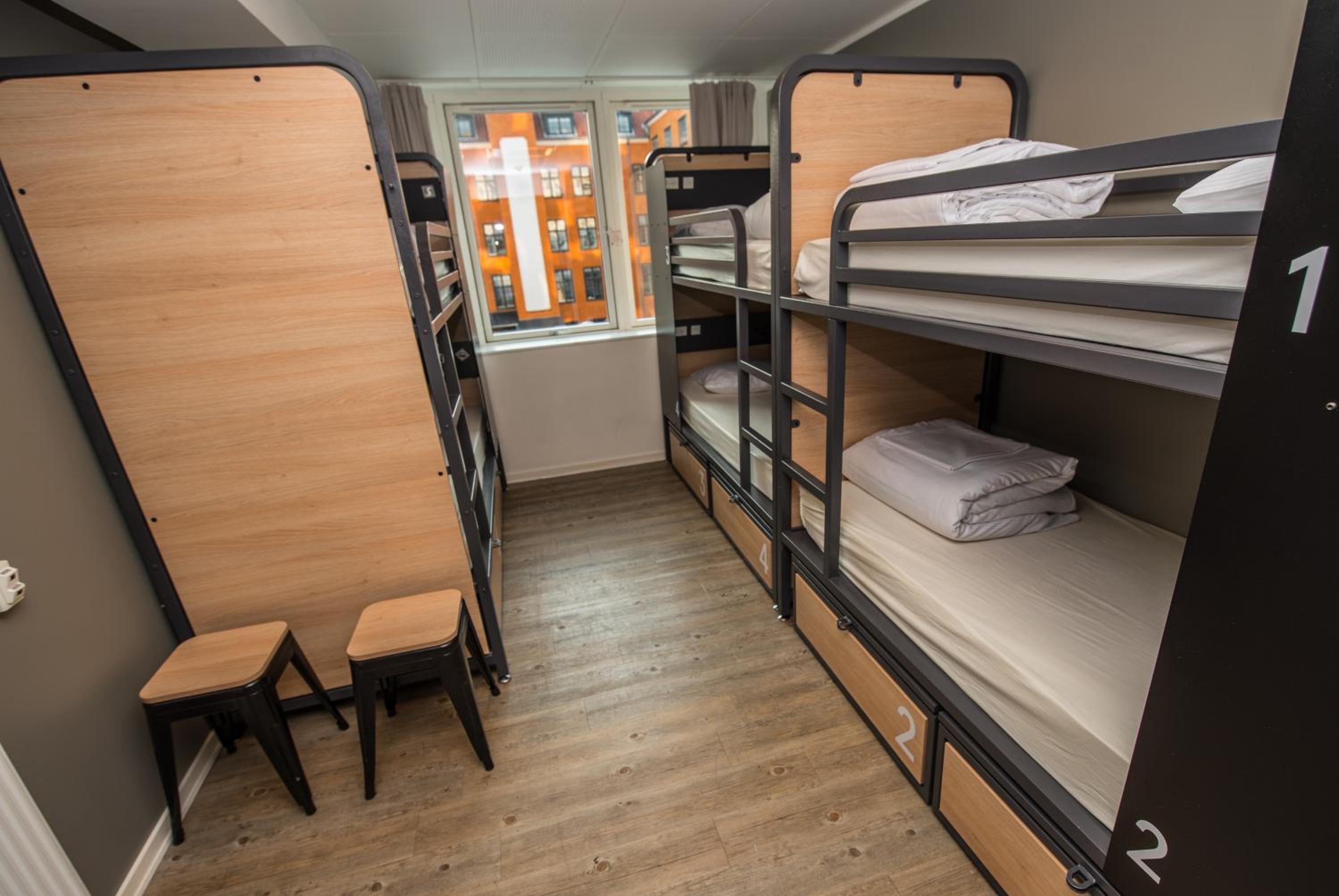 Bed in 6-Bed Female Dormitory Room thumbnail 6