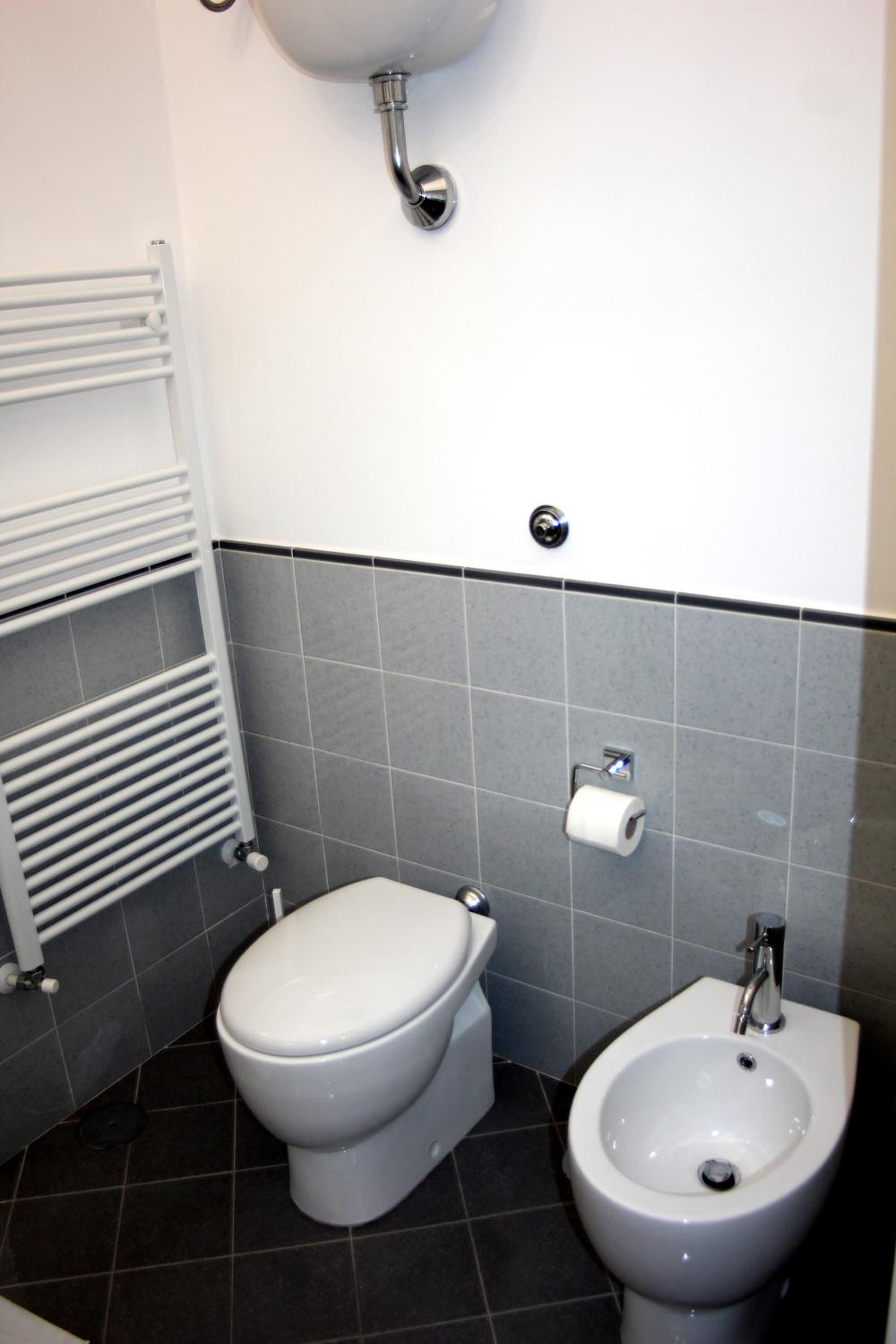 One-Bedroom House - Photo 72