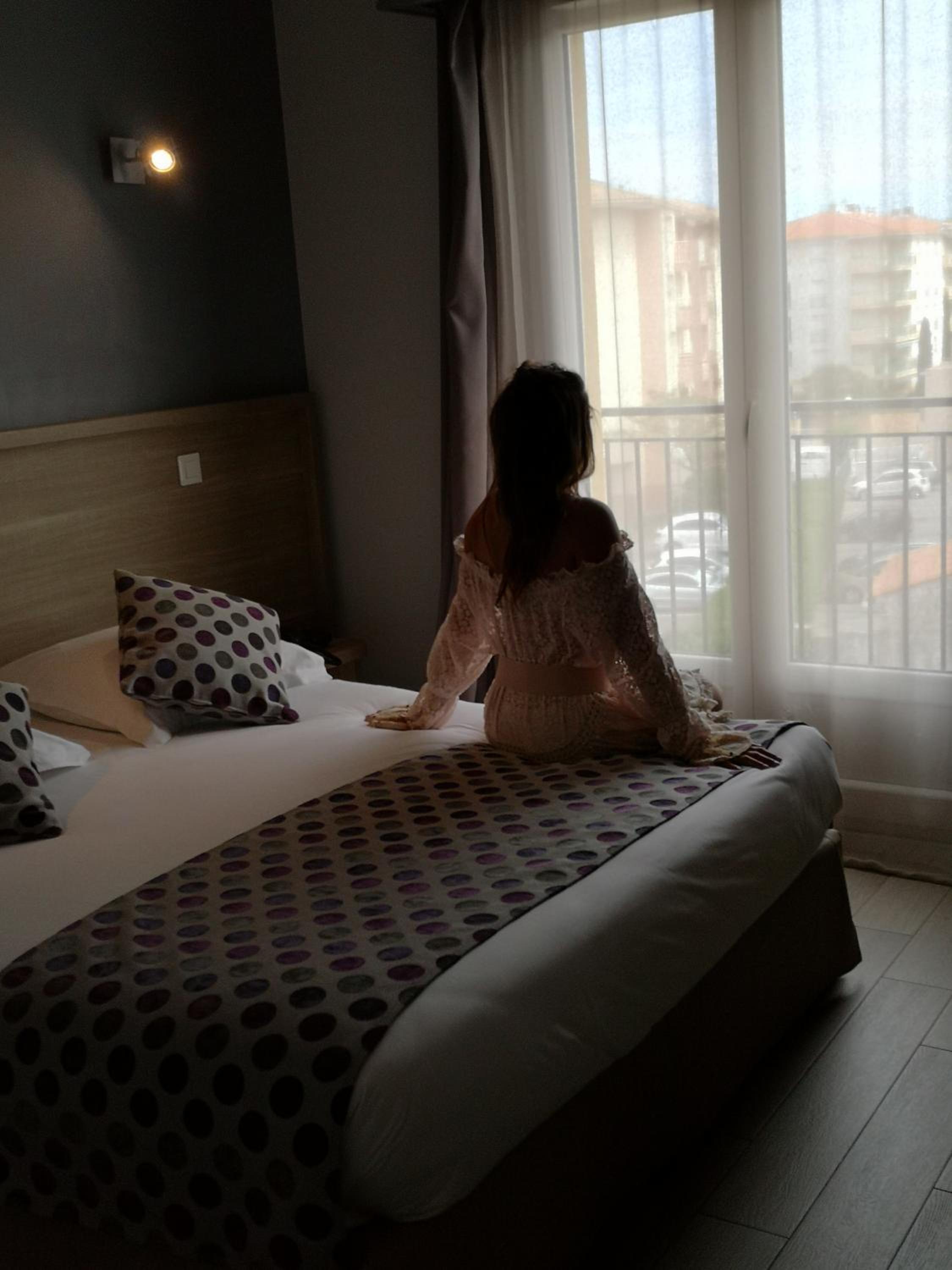 Suite - Photo 9