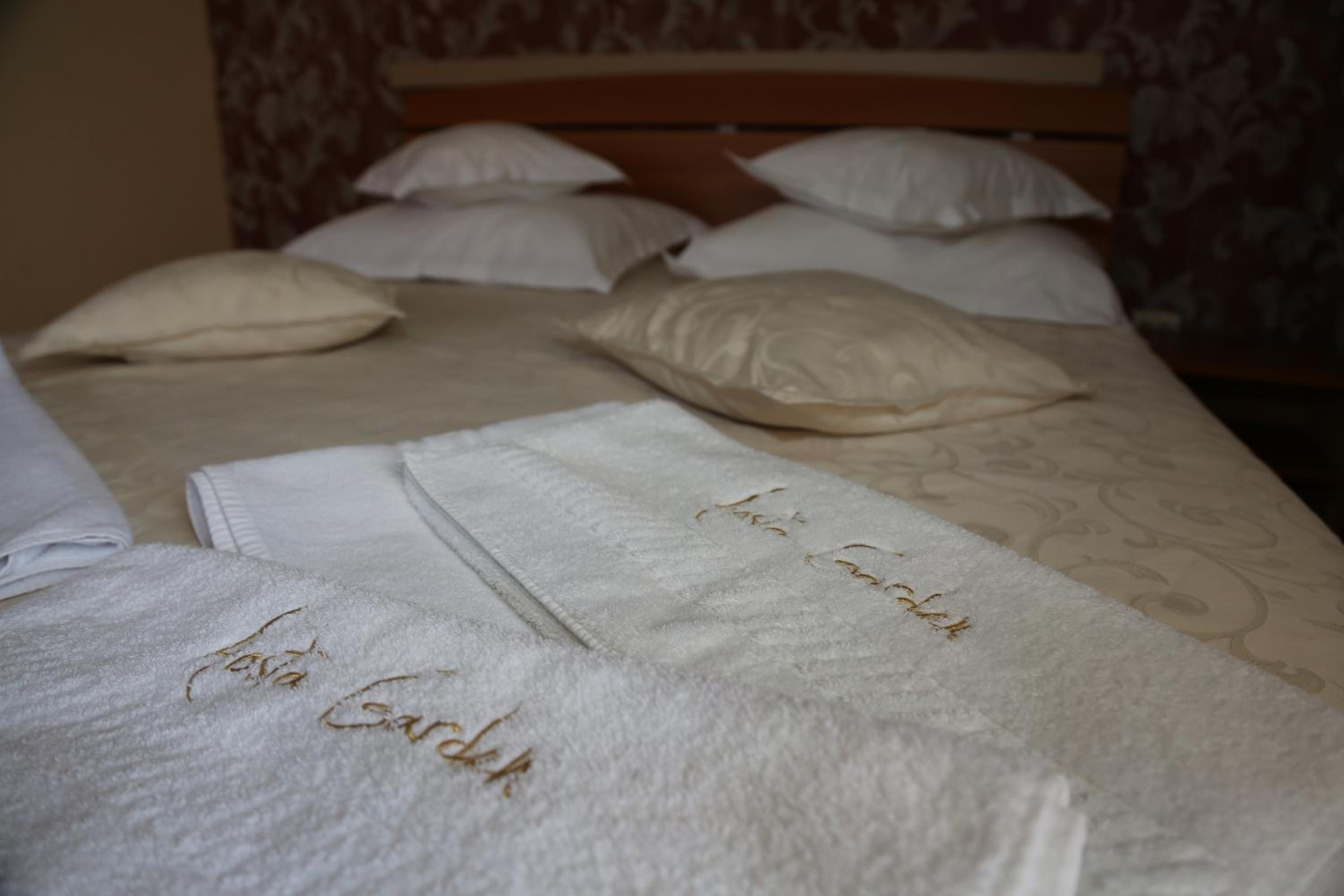 Triple Room - Photo 19