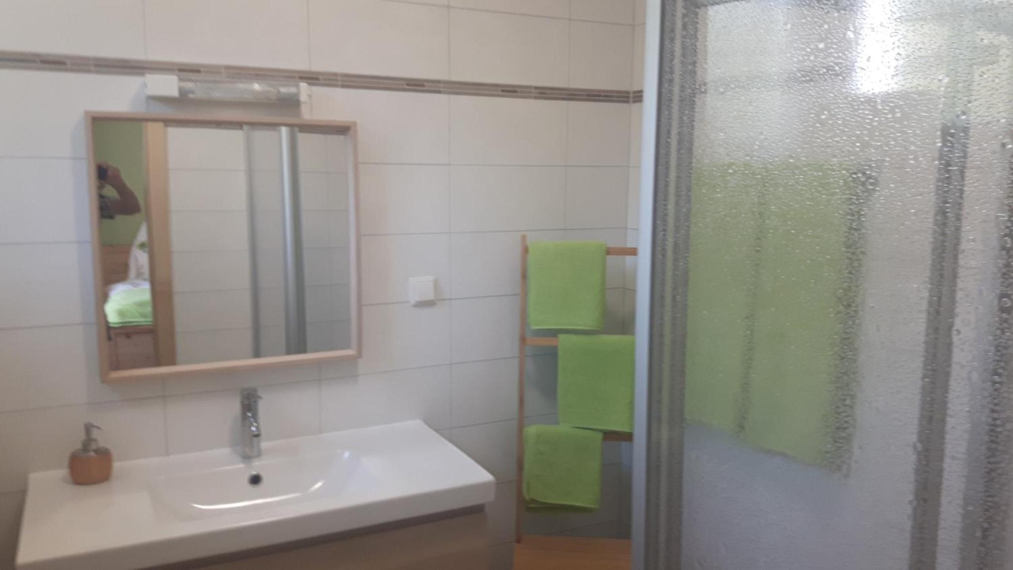 Komfortzimmer mit Balkon und Frühstück photo 3