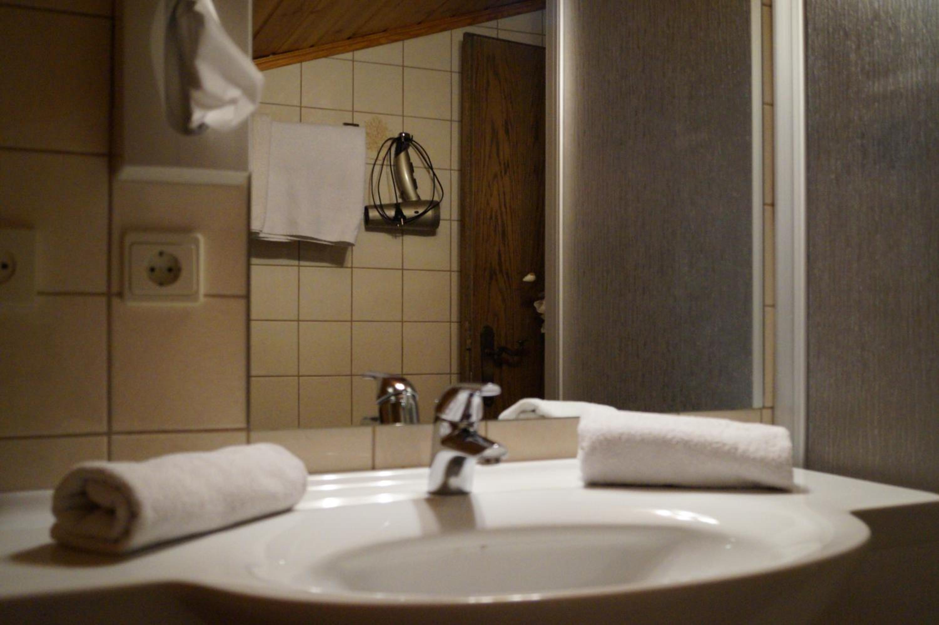 Quadruple Room - Photo 6