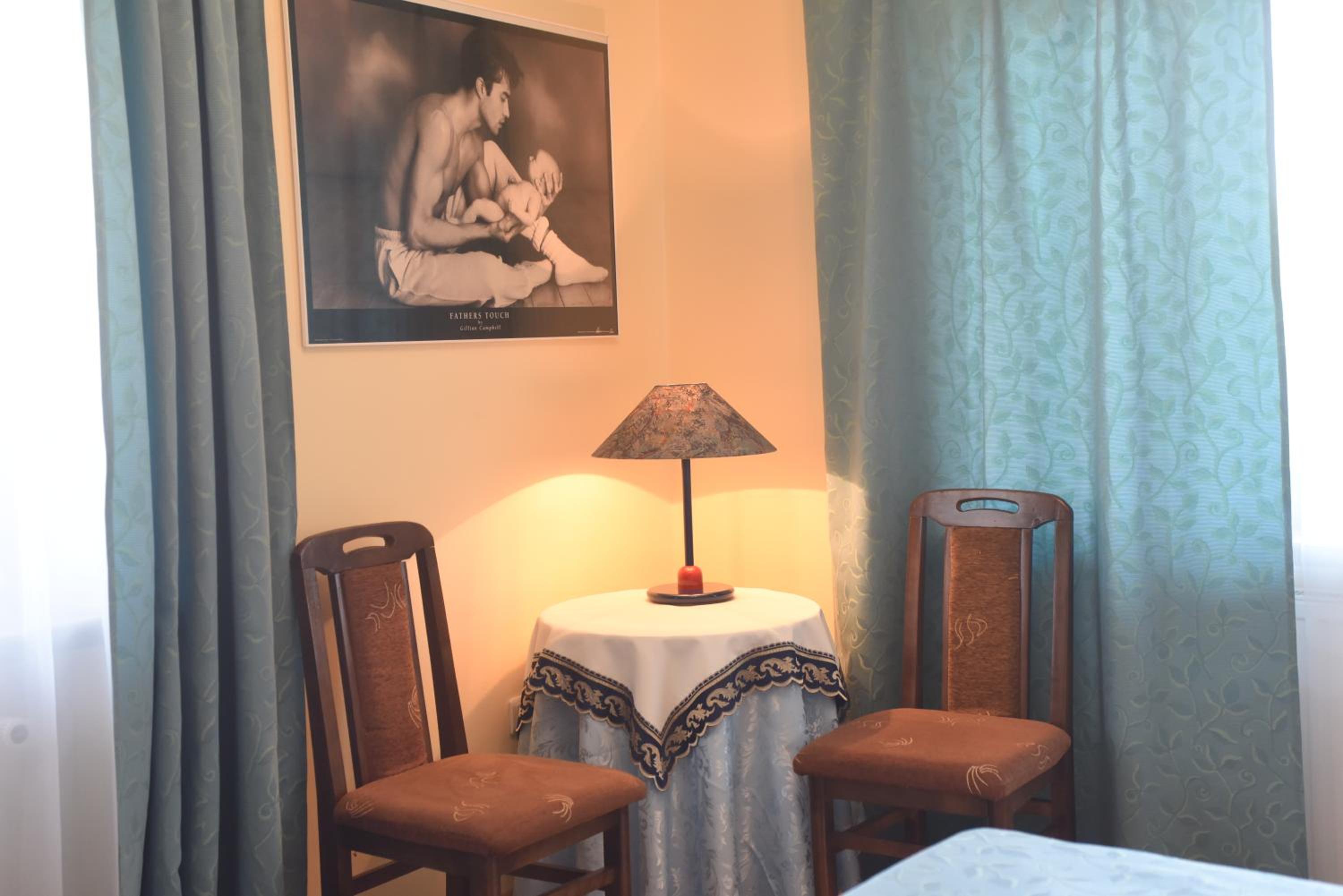 Deluxe Apartment photo 2