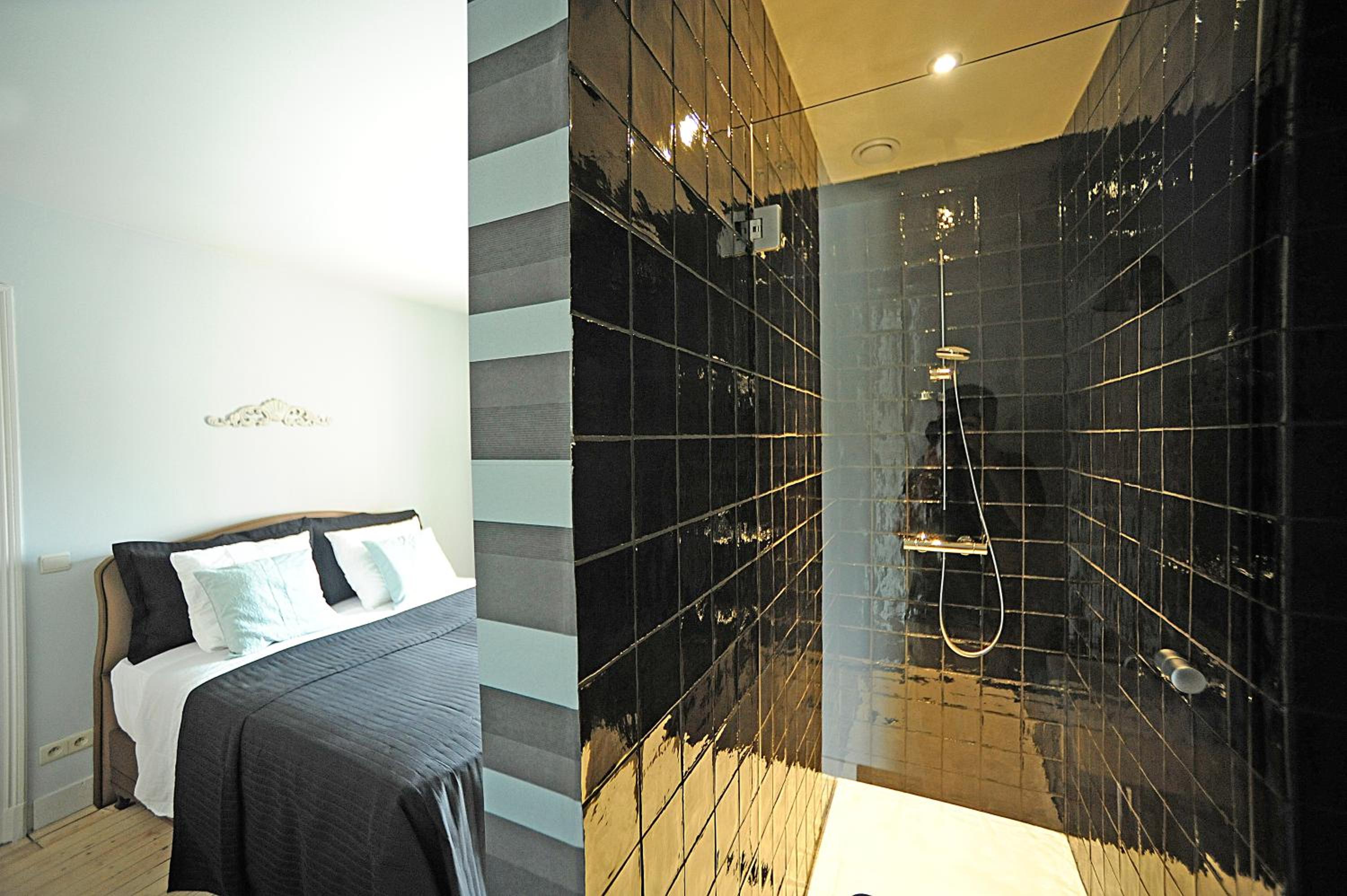 Deluxe Double Room With Shower photo 3