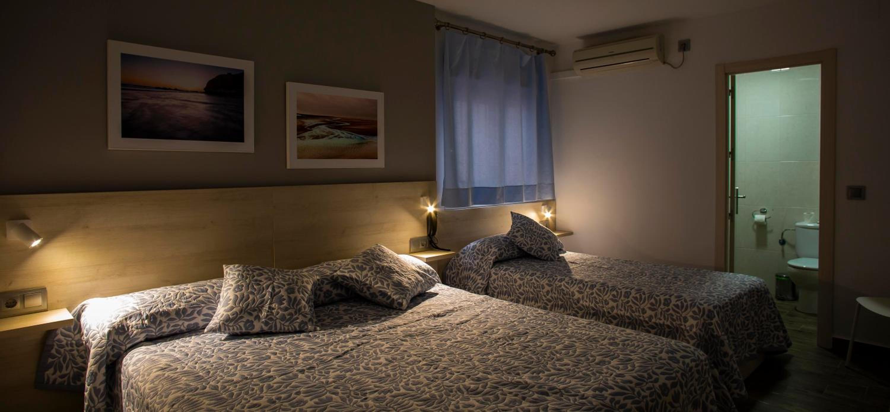 Triple Room - Photo 9