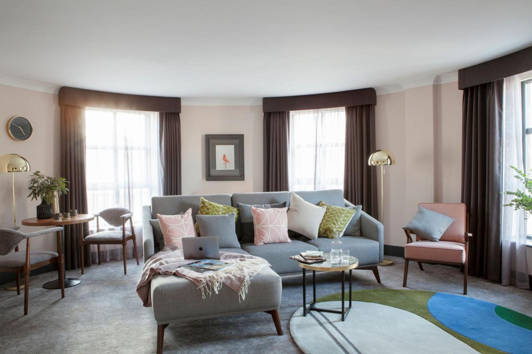 Suite photo 1