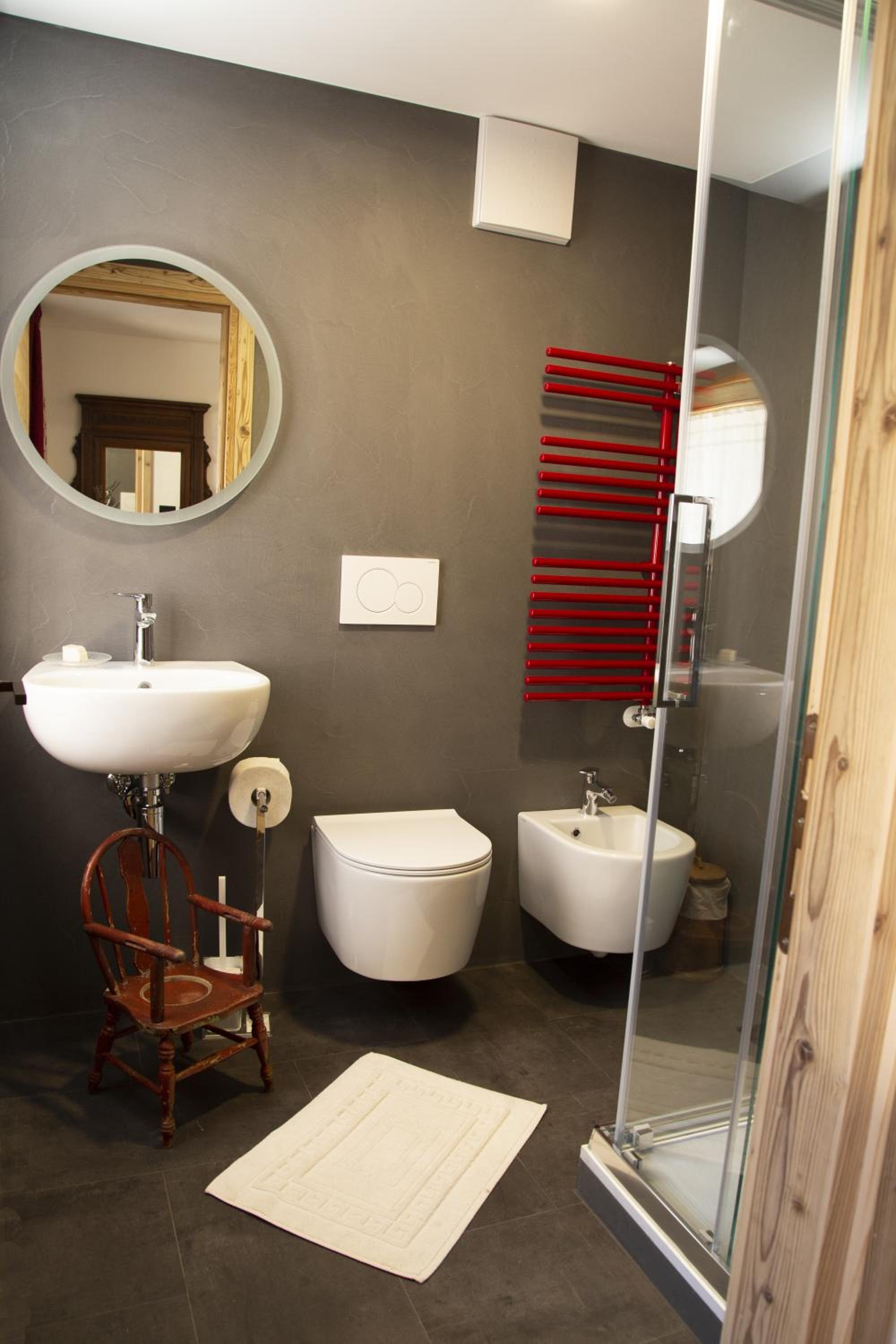Single Room with Private Bathroom photo 3