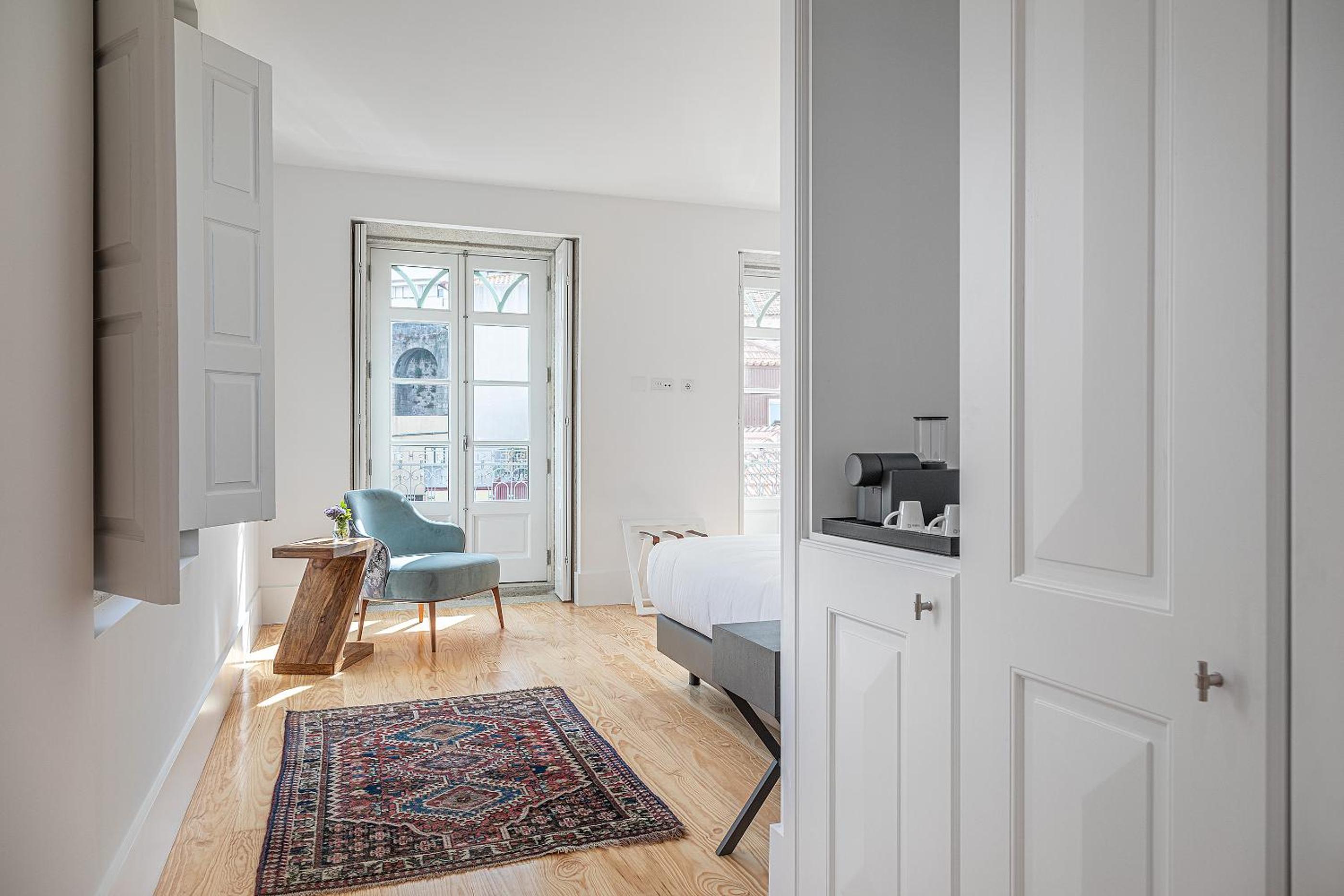 Suite - Photo 4