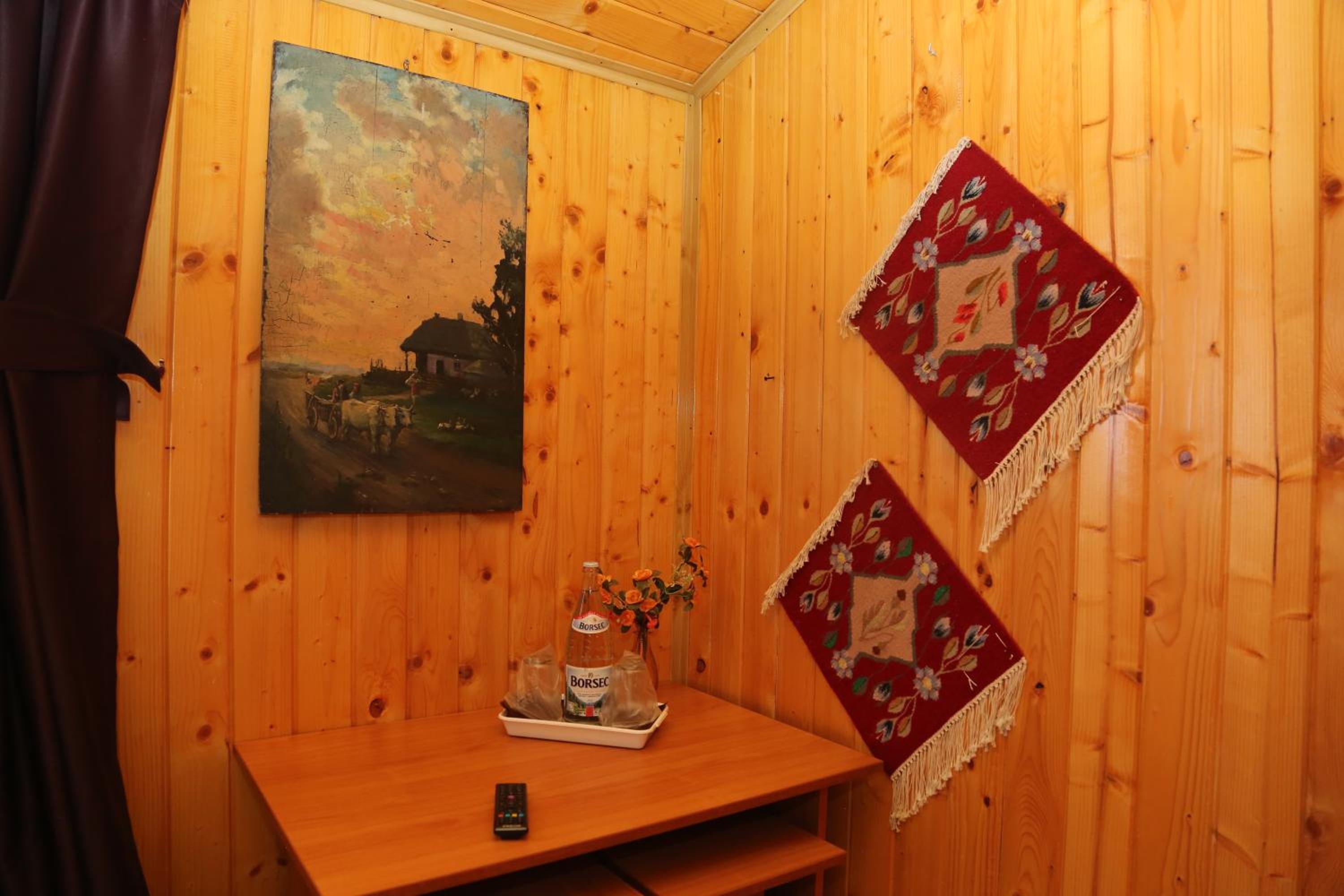 Double Room - Photo 24