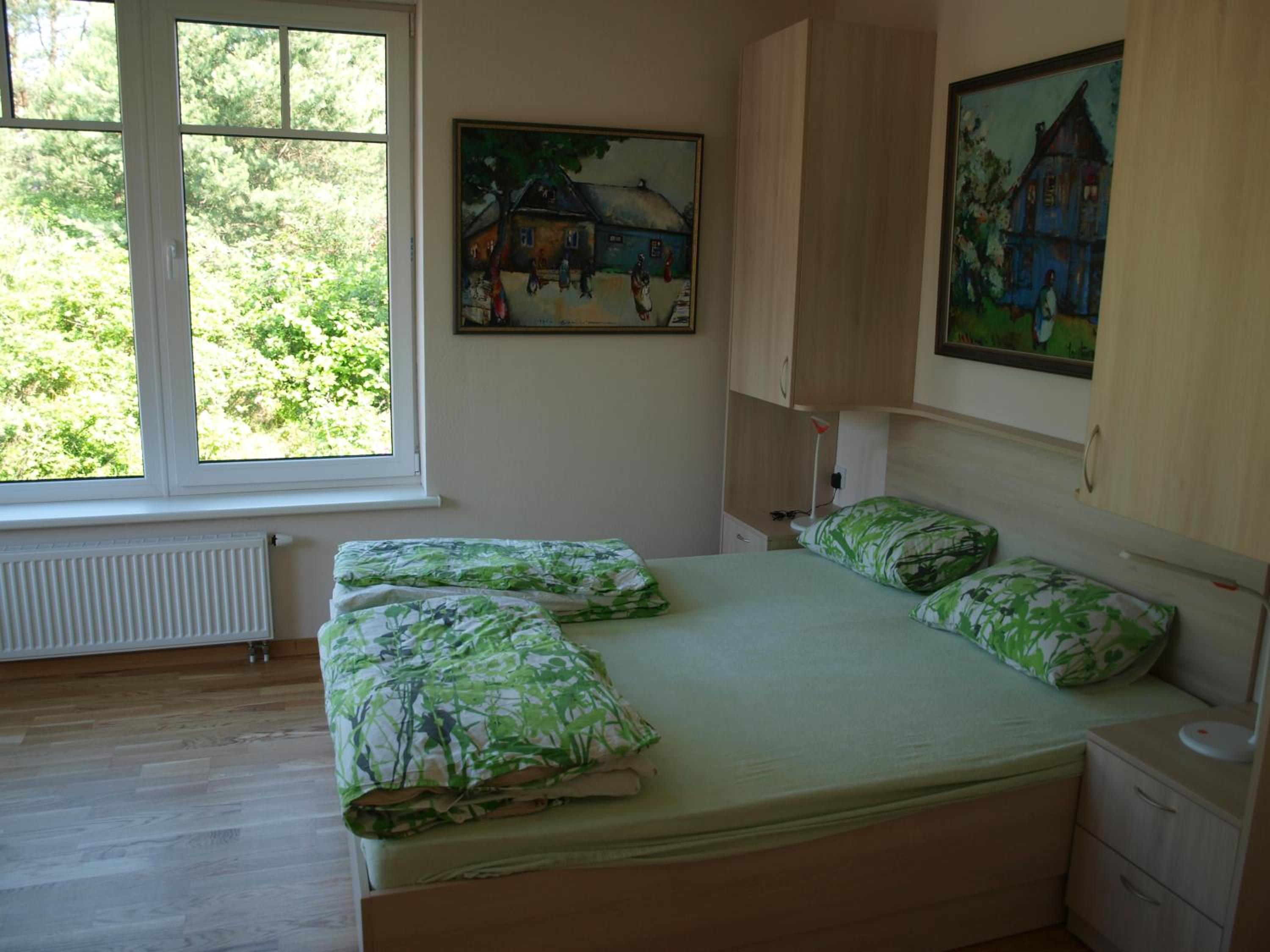 Apartment with Terrace - Photo 4