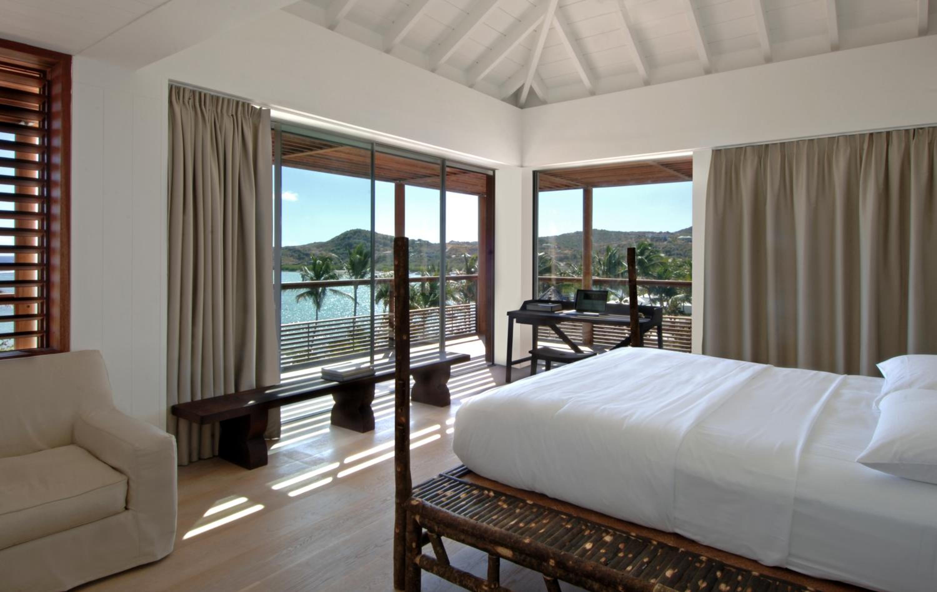 Three-Bedroom Villa with Private Pool photo 1