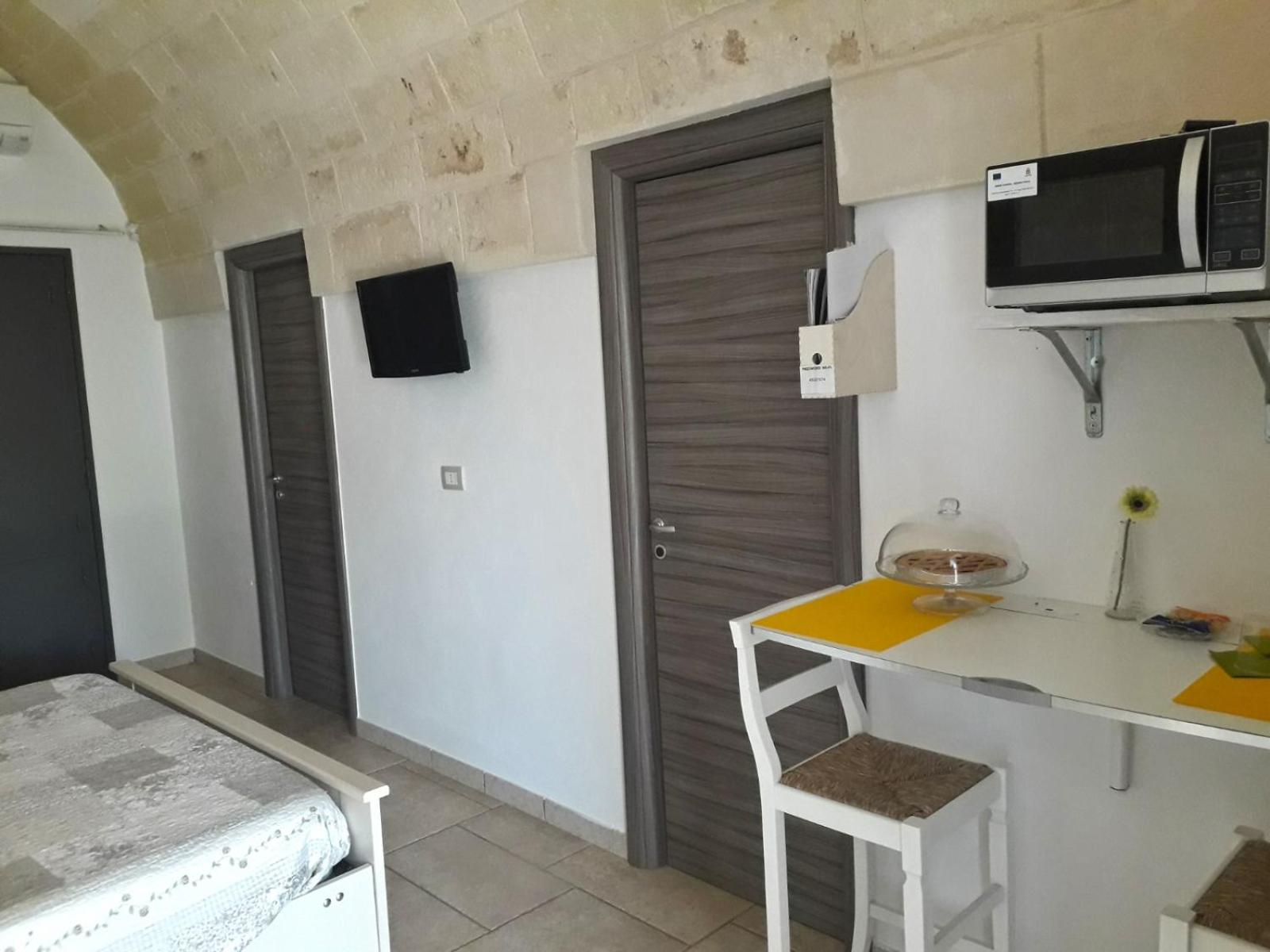 Apartment with Garden View photo 3
