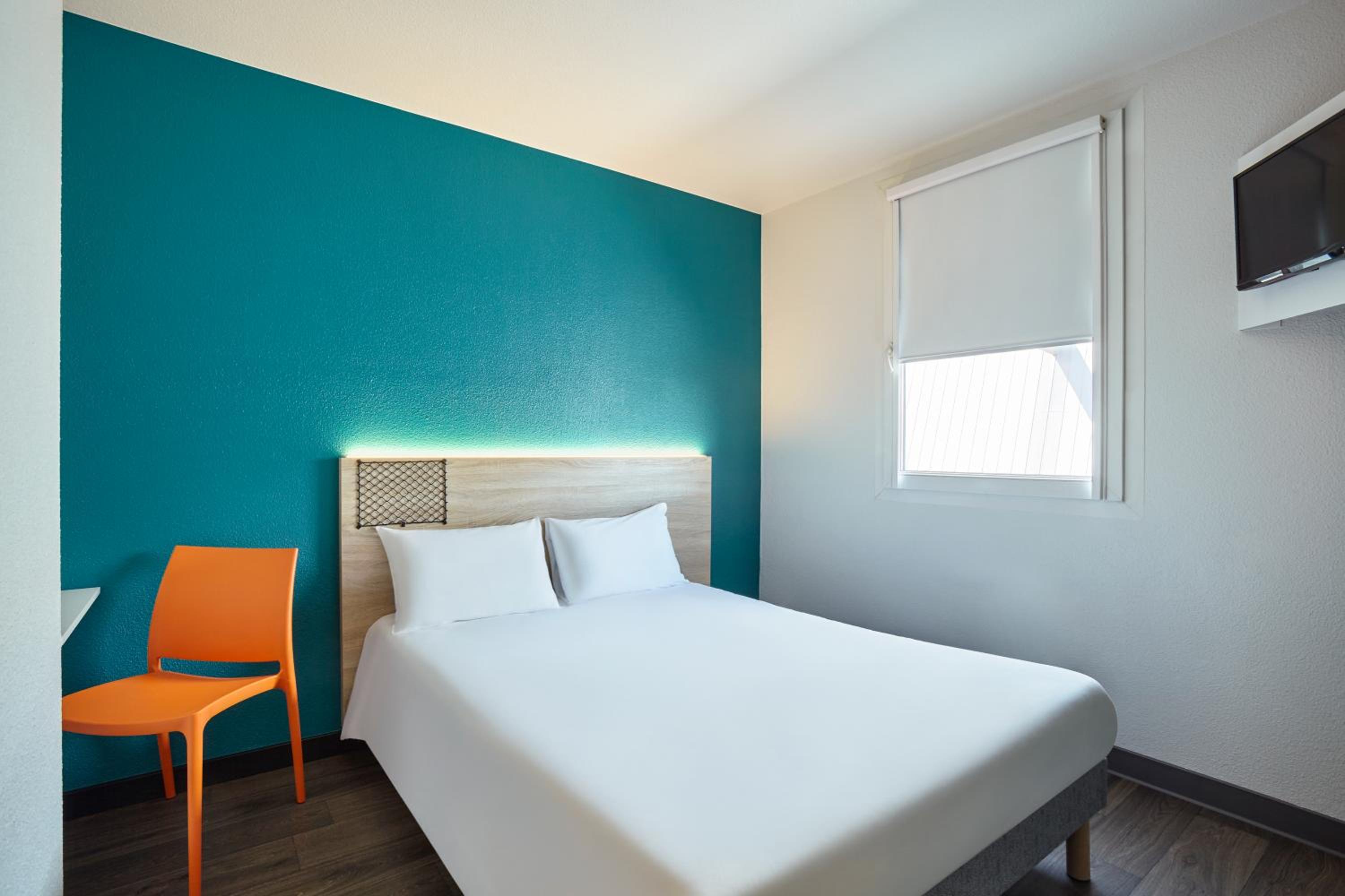 Cabrio Room with Private Bathroom - Photo 4
