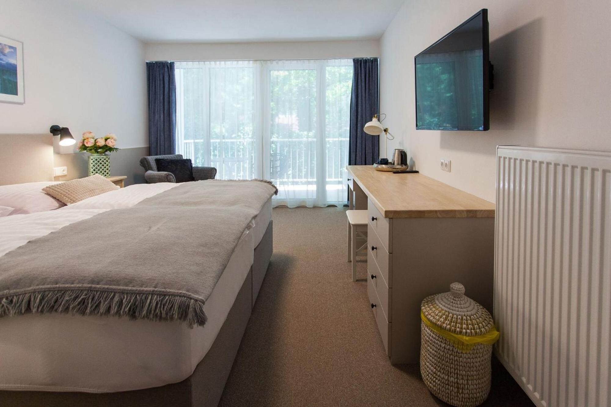 Superior Double Room - Photo 2