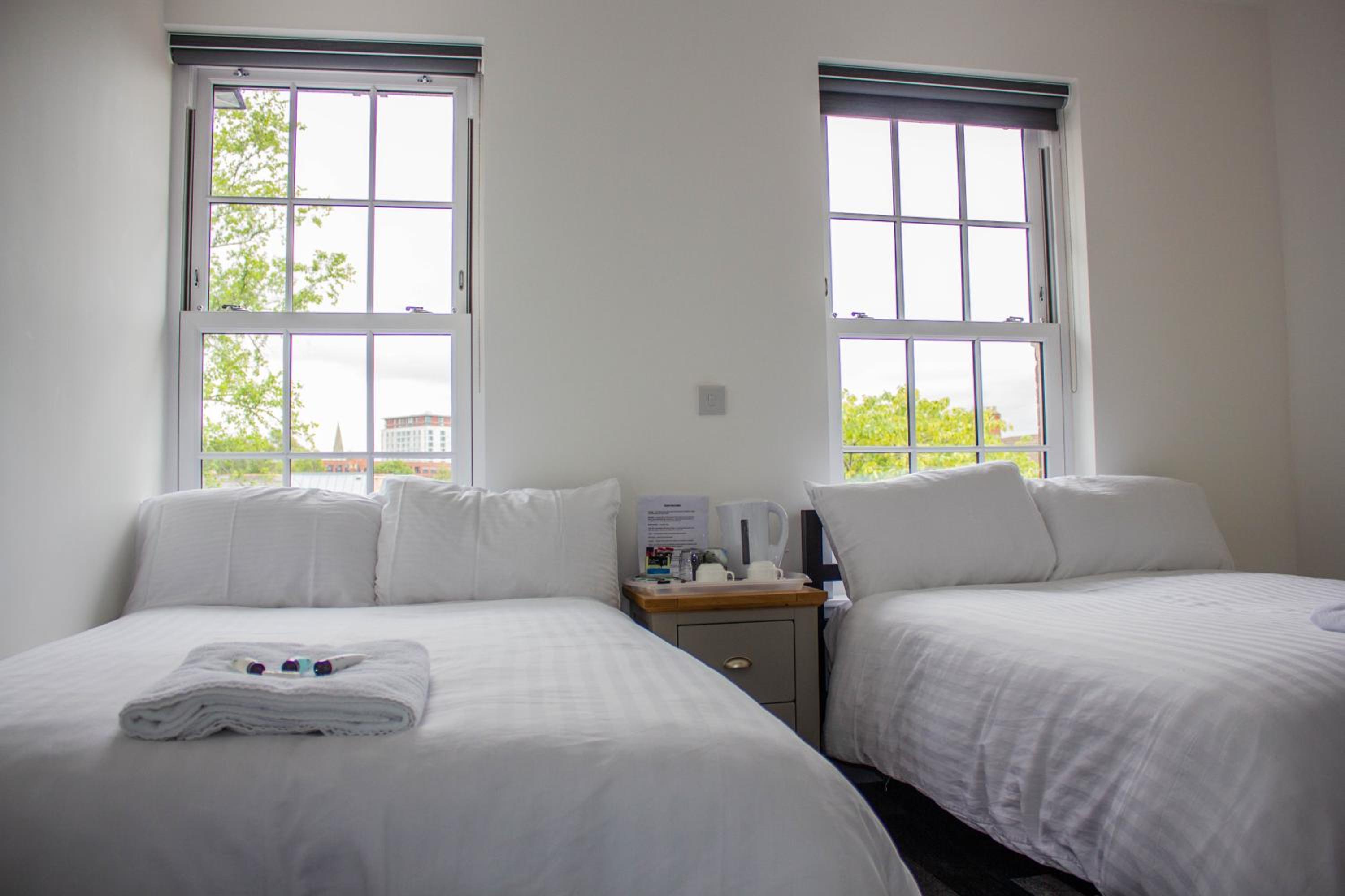 Double or Twin Room photo 3