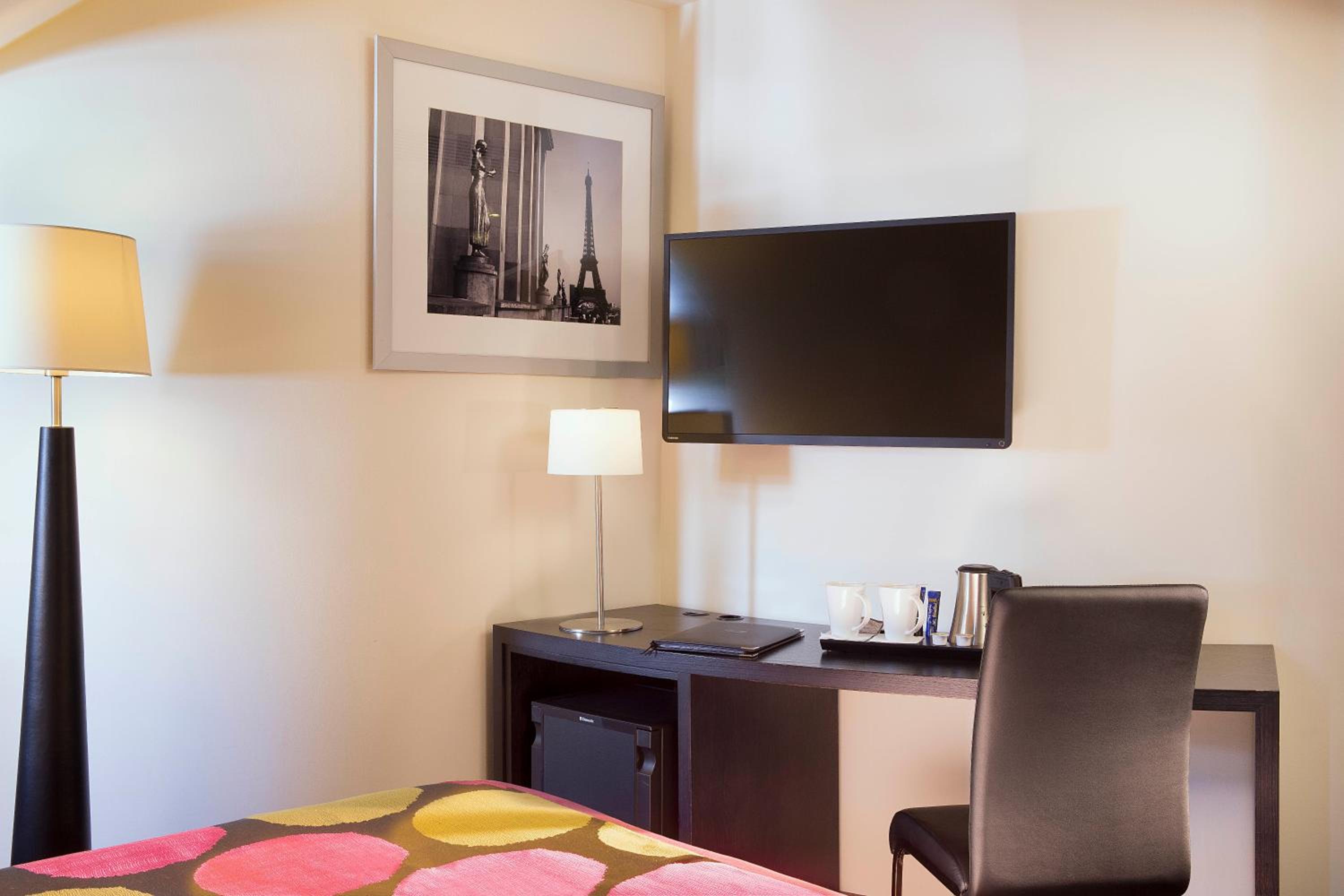 Deluxe Double Room photo 3