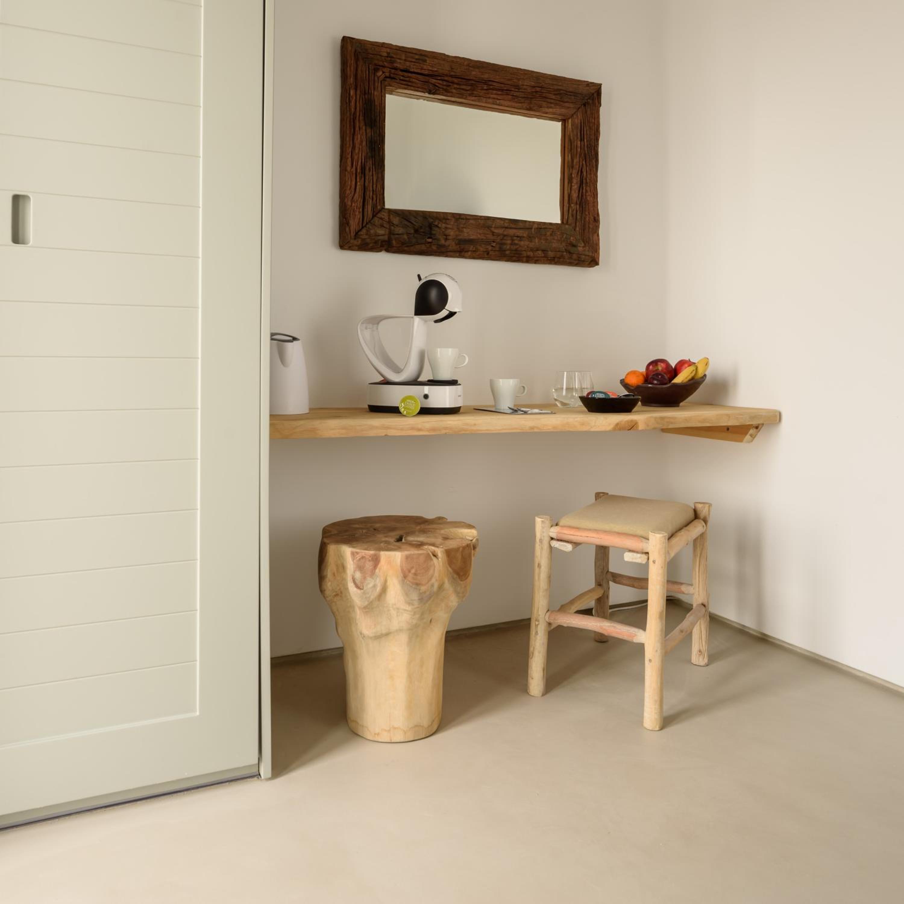 King Suite with Sea View - Photo 7