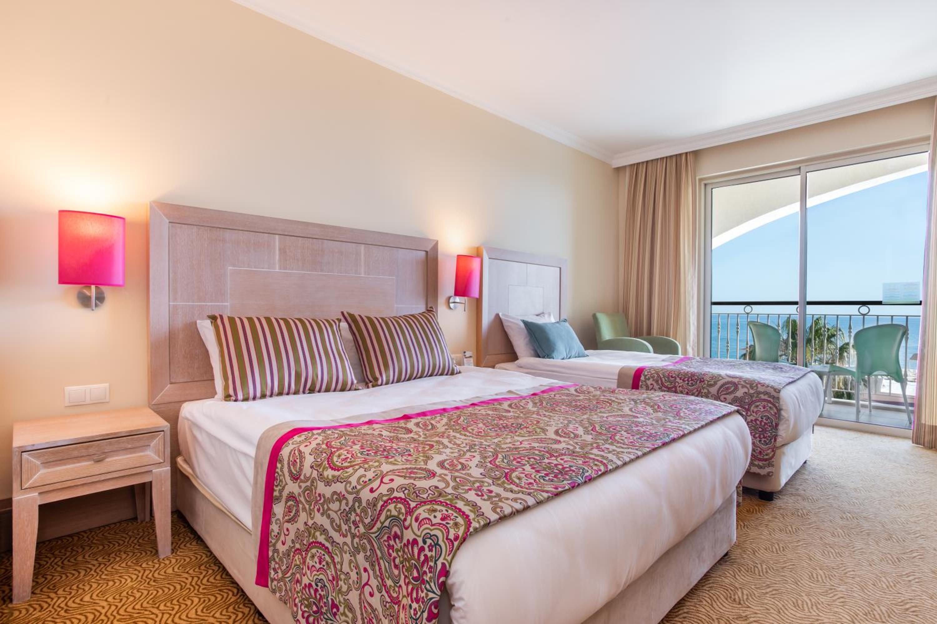 Triple Sea View Room