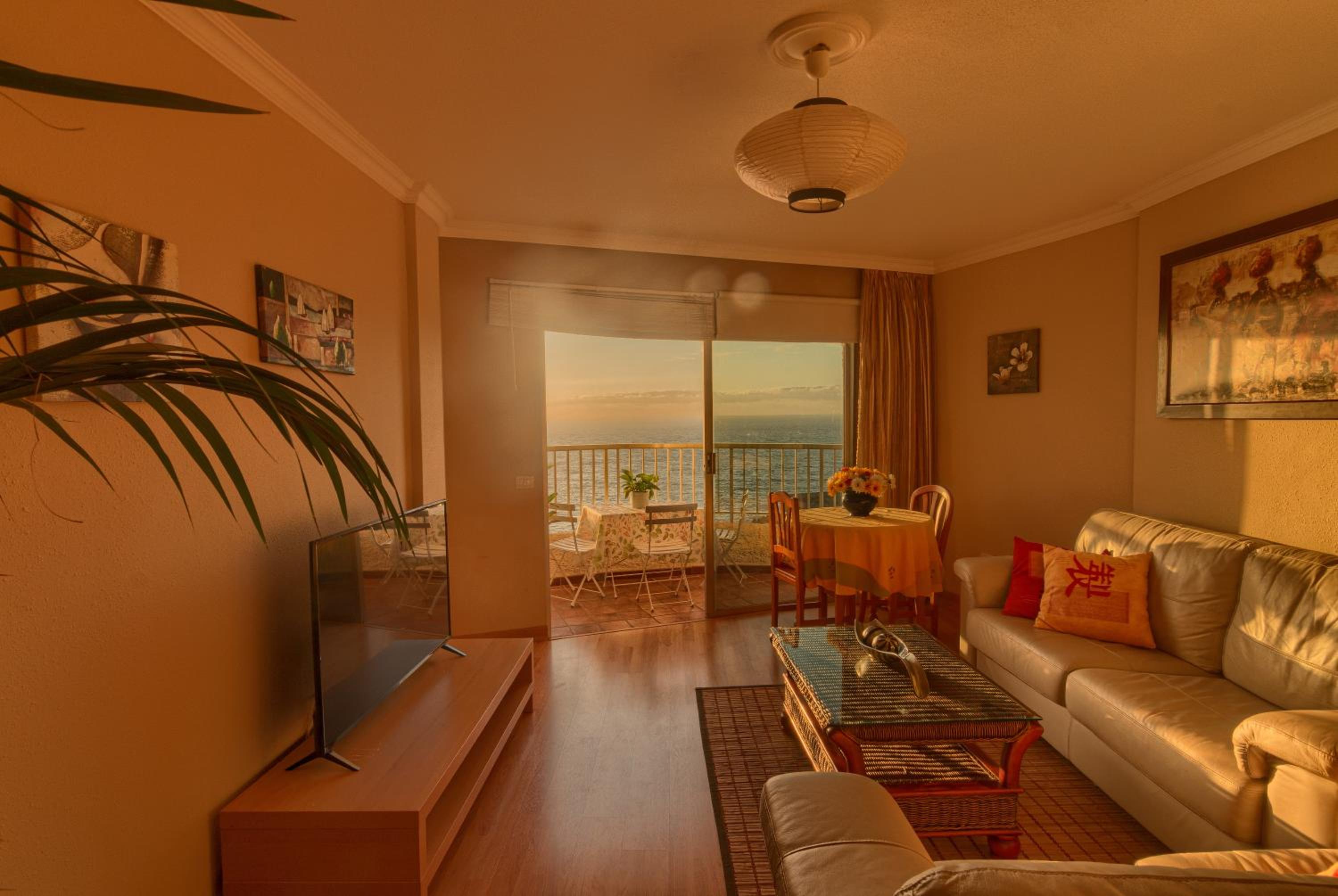 Apartamento con vista al mar