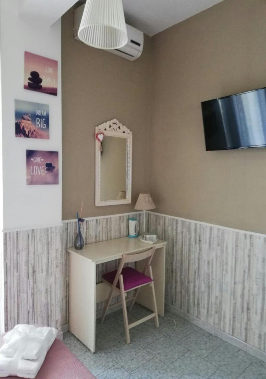 Deluxe Double Room with Balcony photo 1