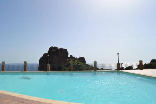 Studio Apartment with Sea View
