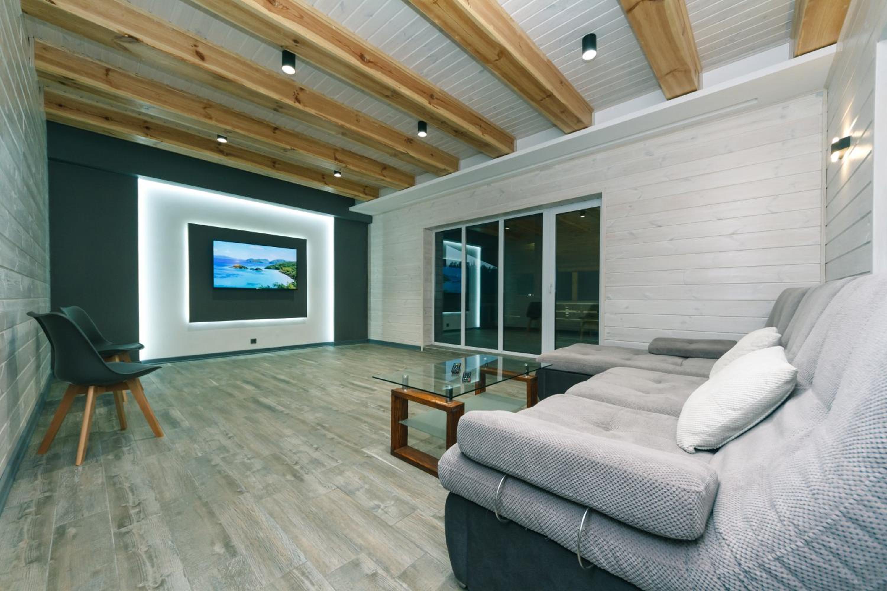 Three-Bedroom Villa photo 1