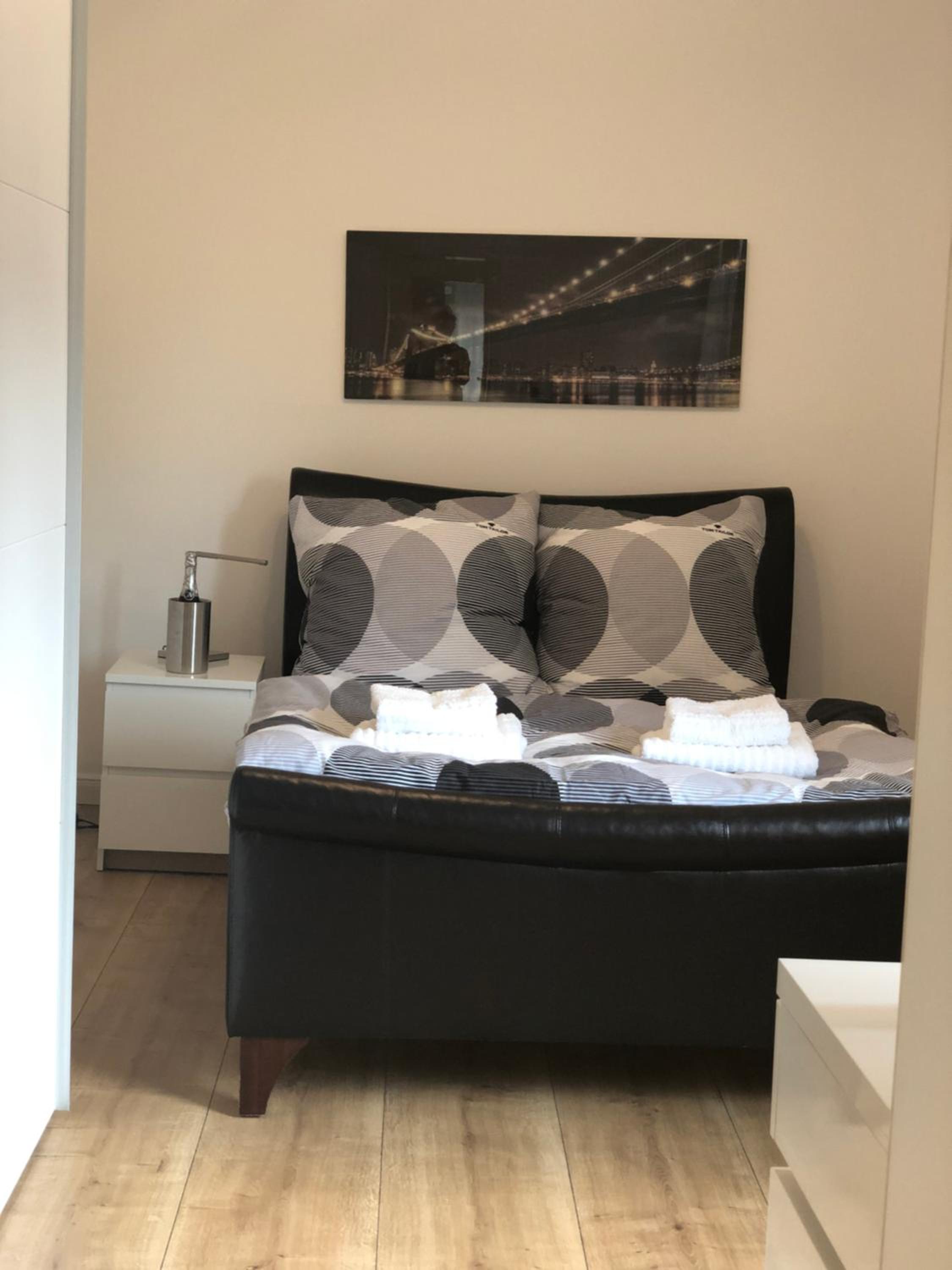 Apartment - Photo 1