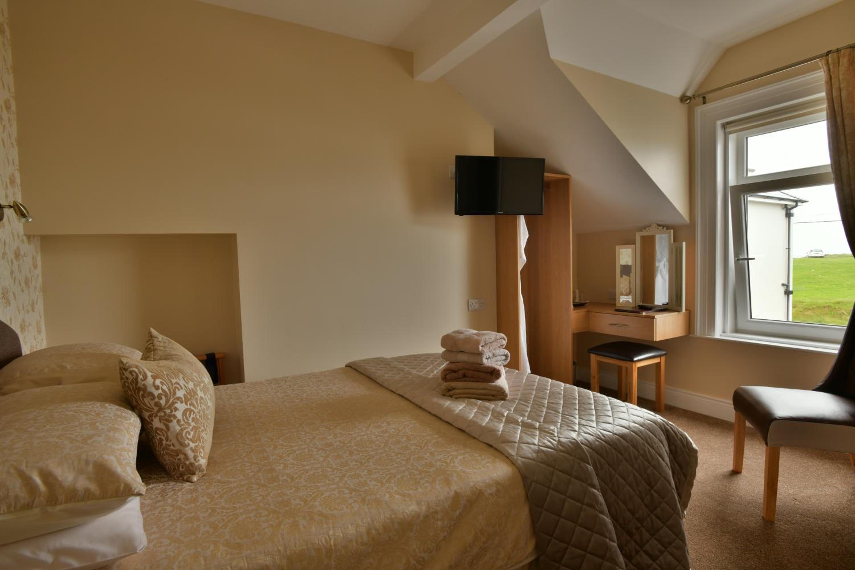 Classic Double Room - Photo 6