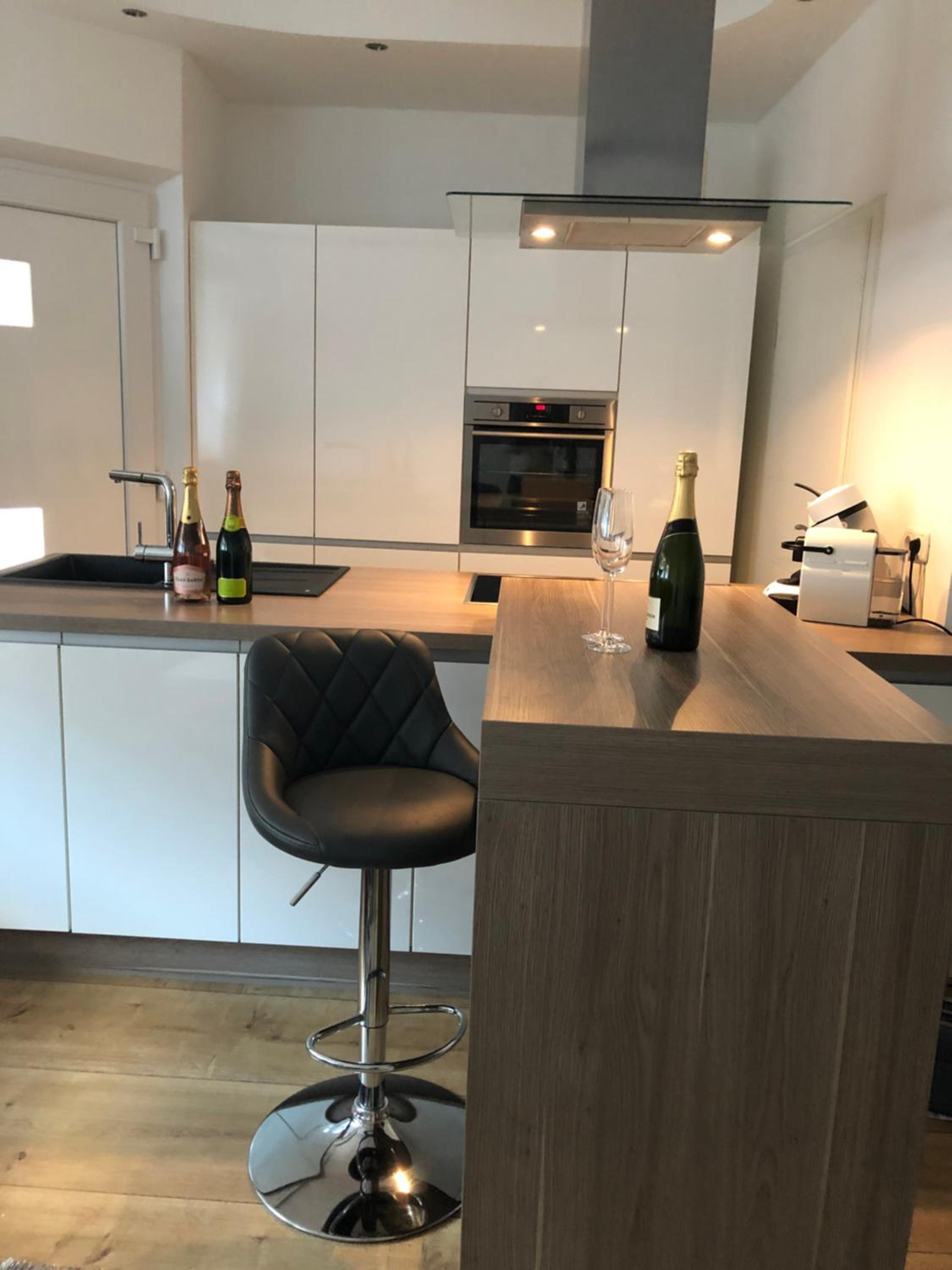 Apartment - Photo 9