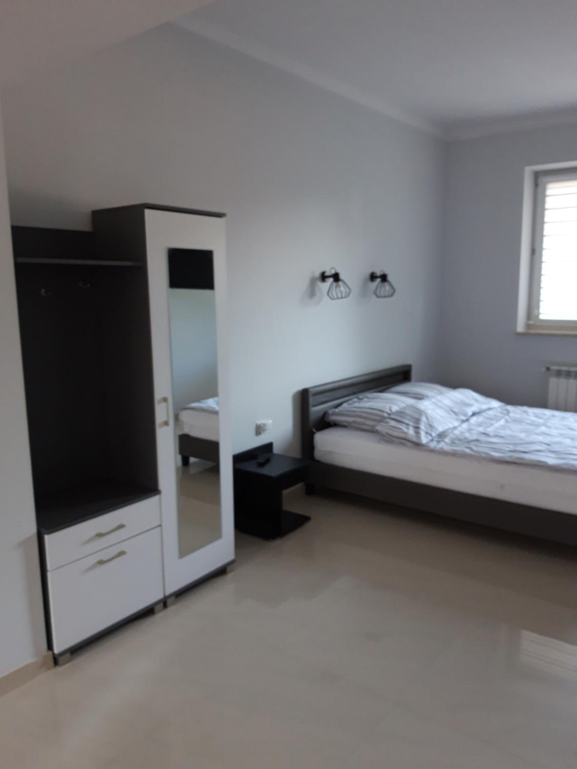 Large Single Room
