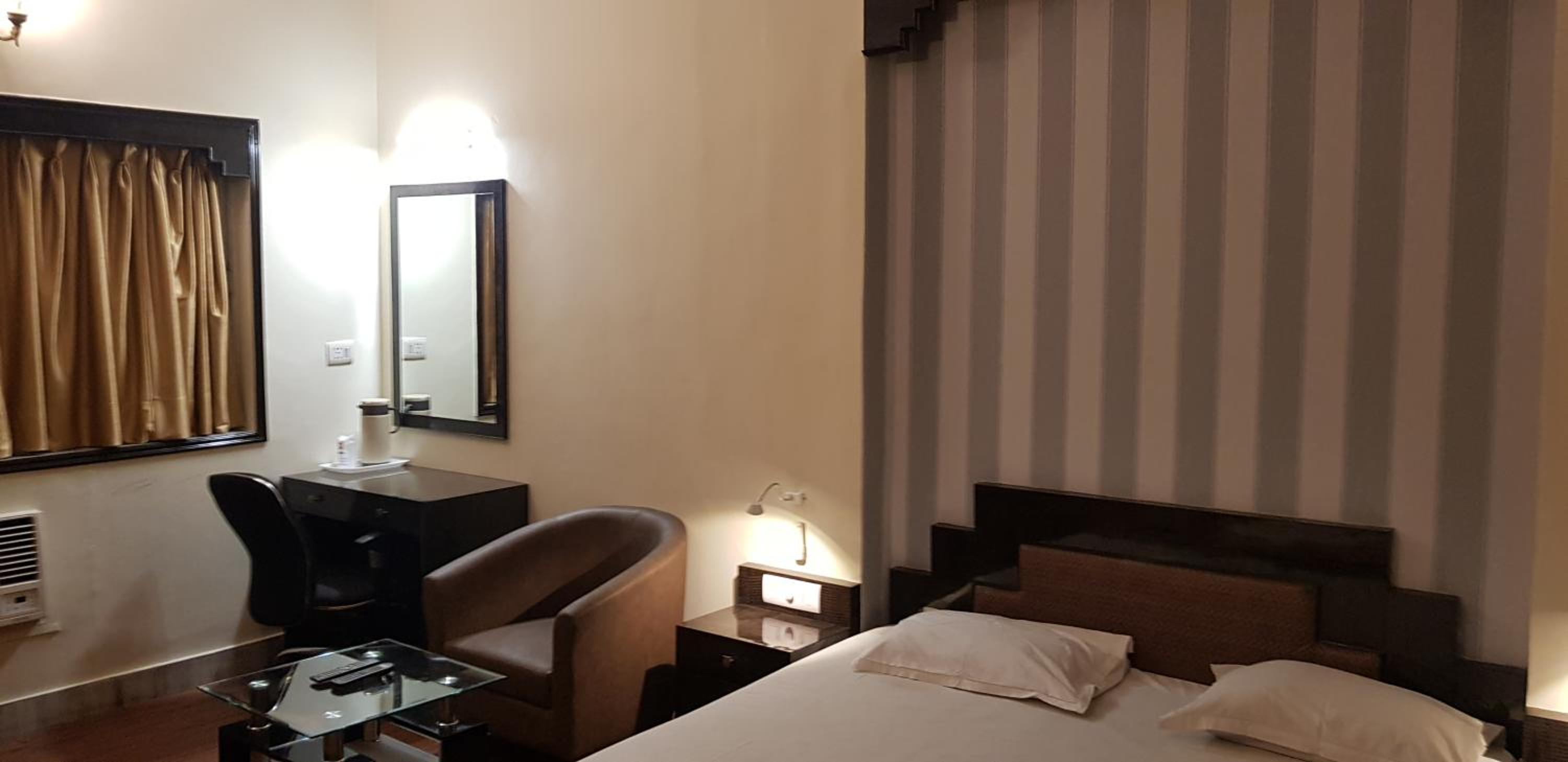 Deluxe Double Room - Photo 1