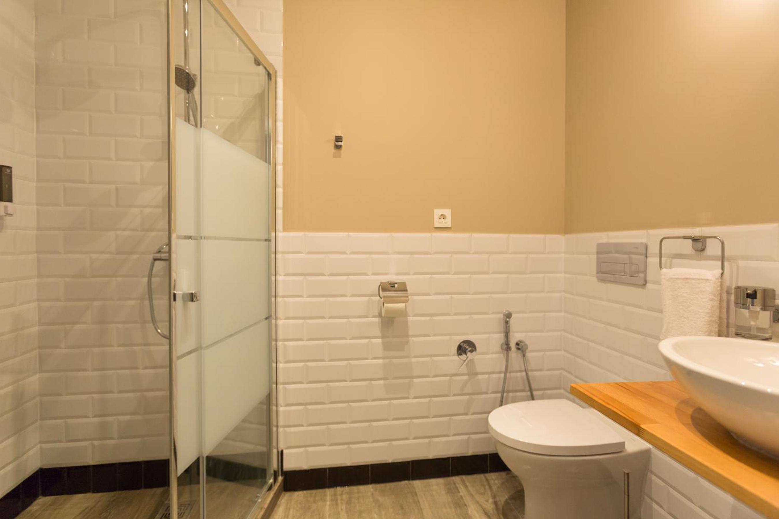 Double Room with Private Bathroom photo 3