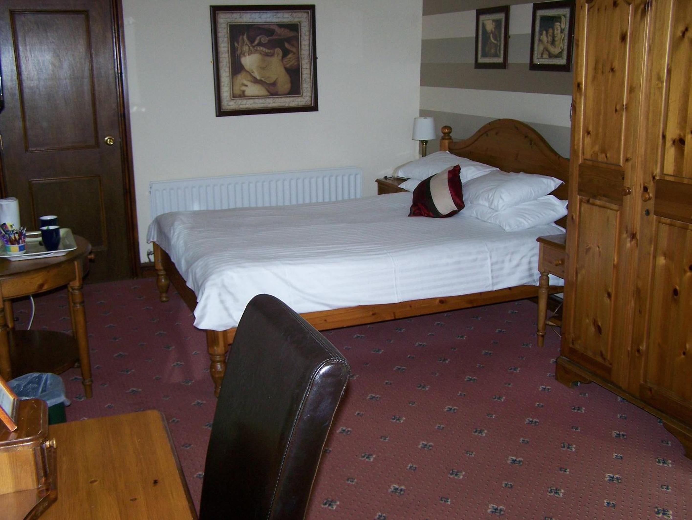 Executive Triple Room