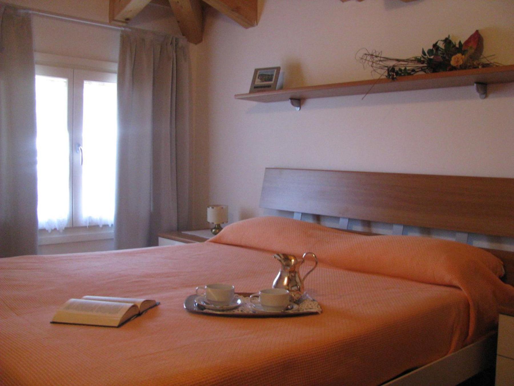 Apartment with Balcony photo 1
