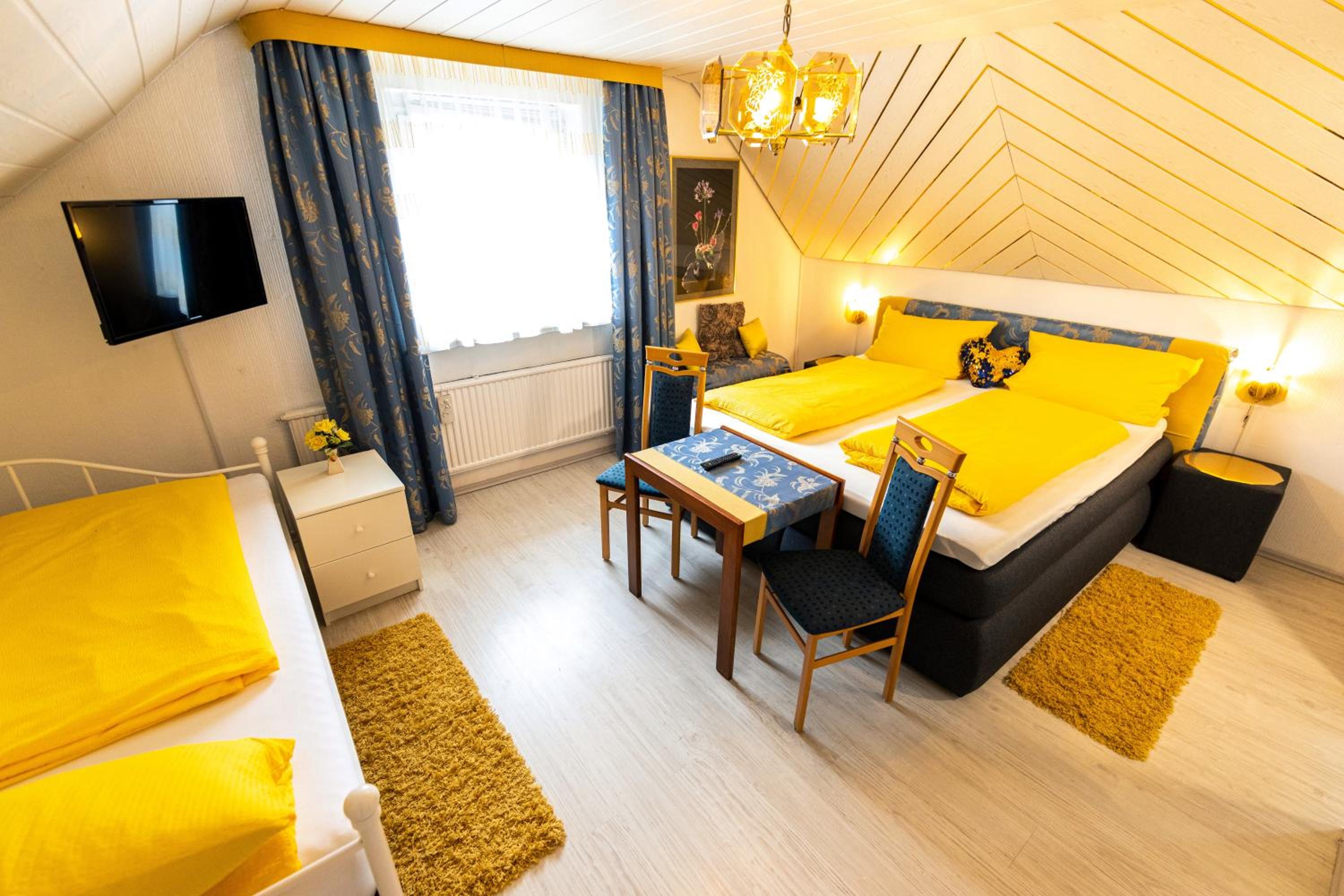 Triple Room with Private Bathroom