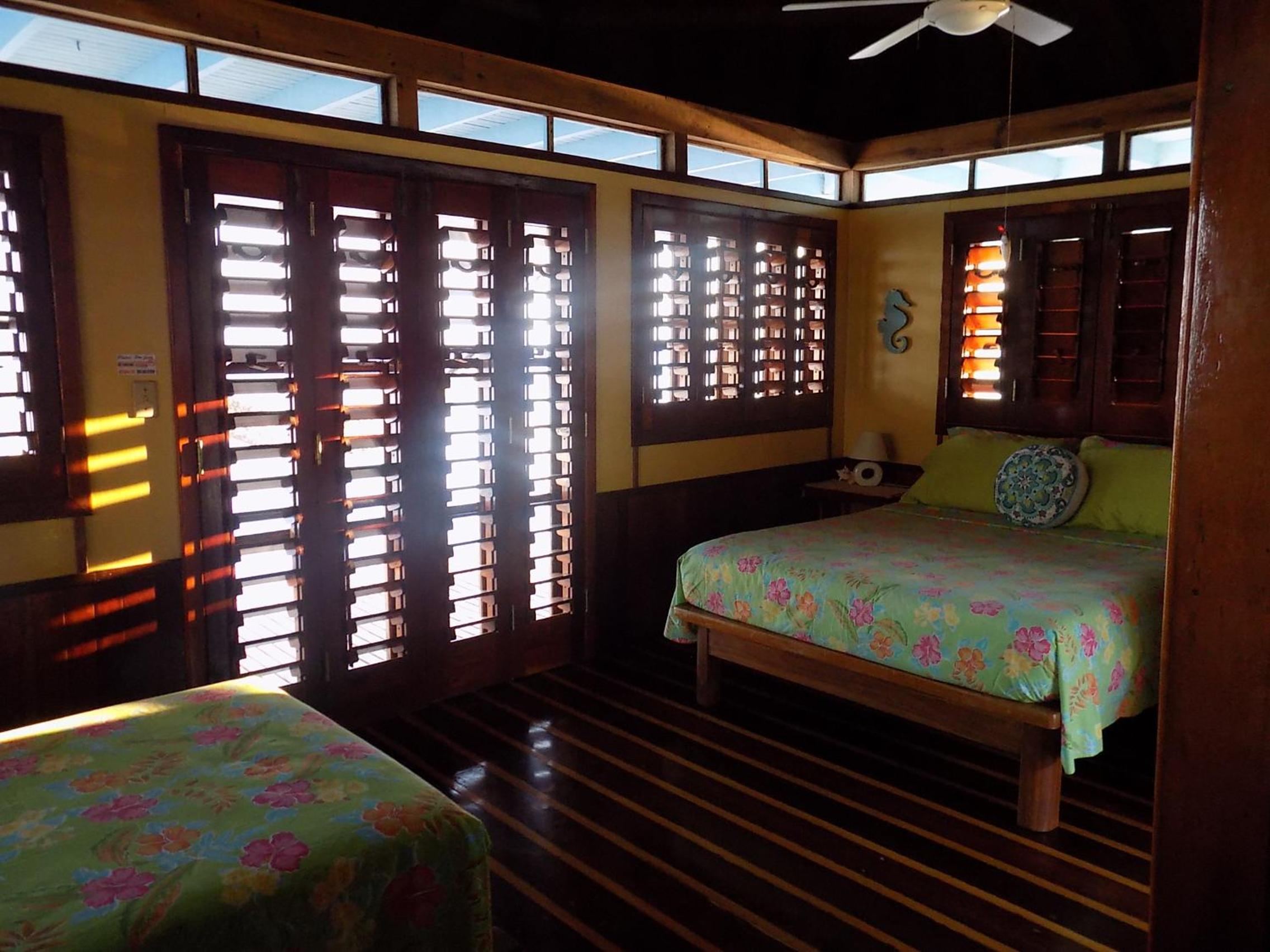 Queen Room with Sea View