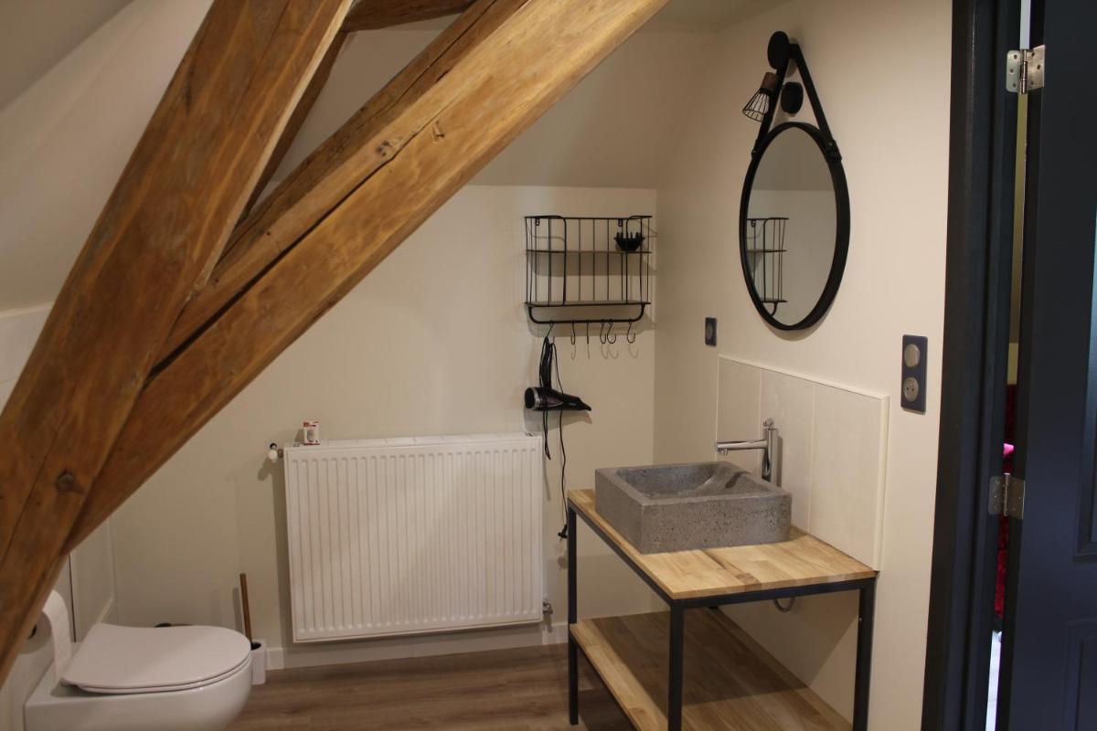 Deluxe Double Room with Extra Bed photo 3