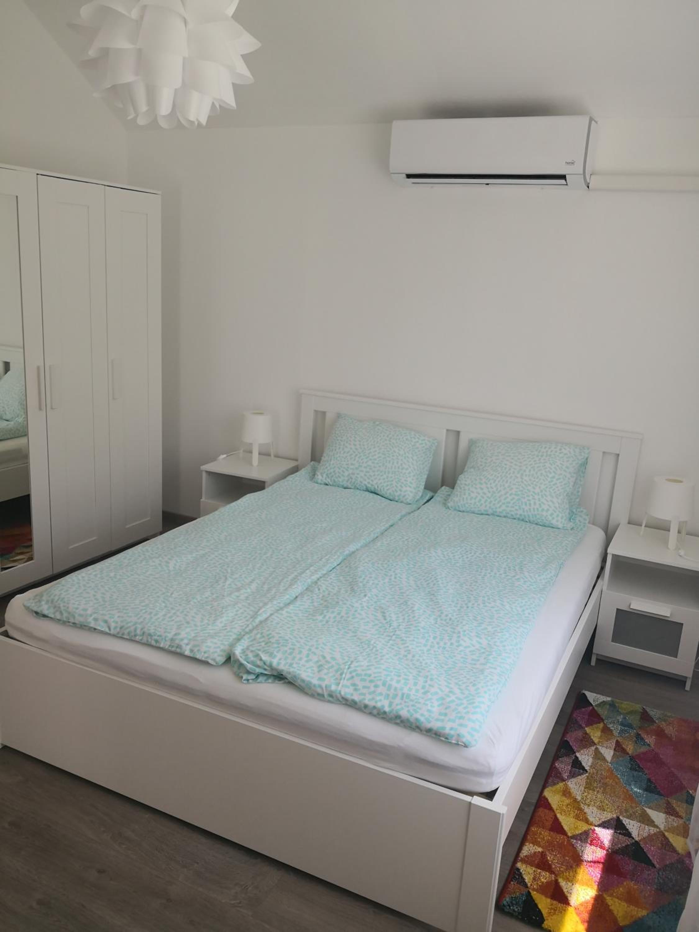One-Bedroom Apartment - Ground Floor - Photo 8