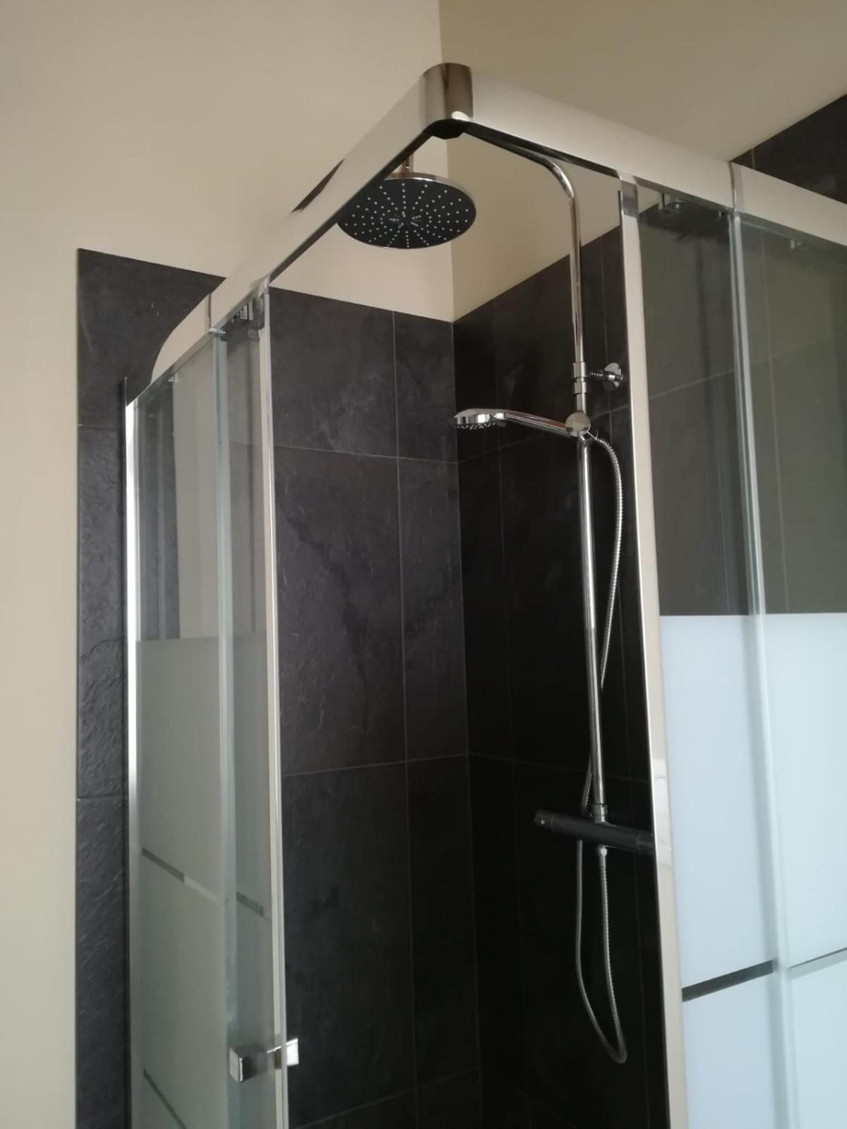 One-Bedroom Apartment - Photo 14