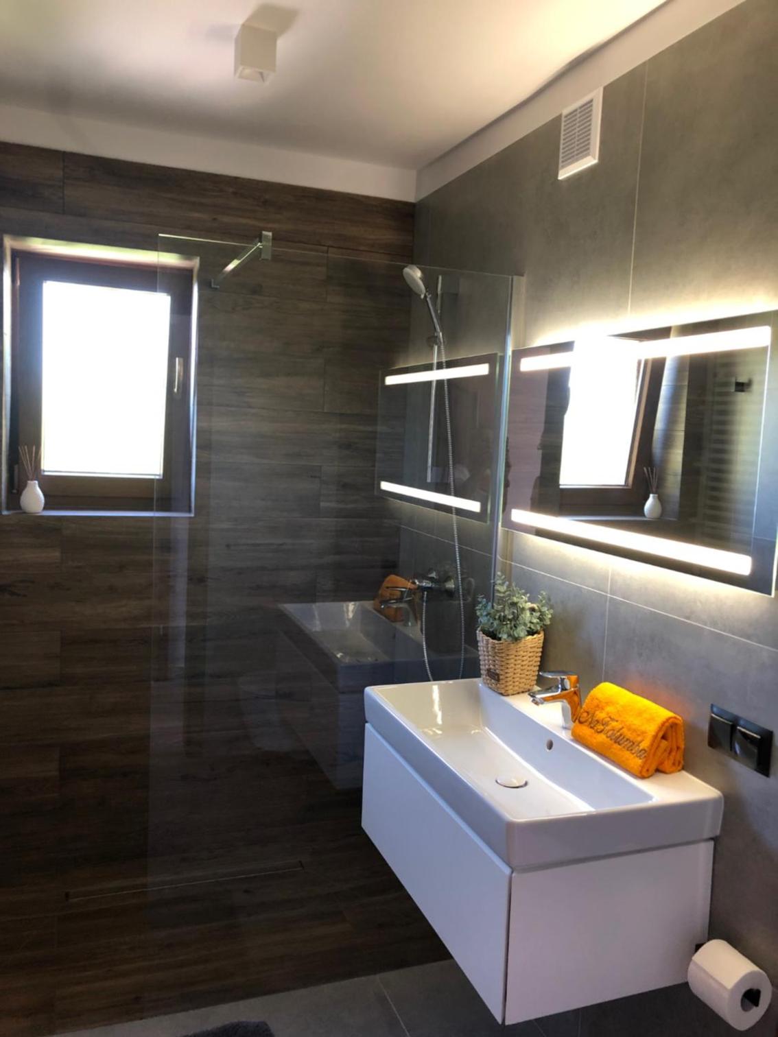 Quadruple Room with Balcony photo 3