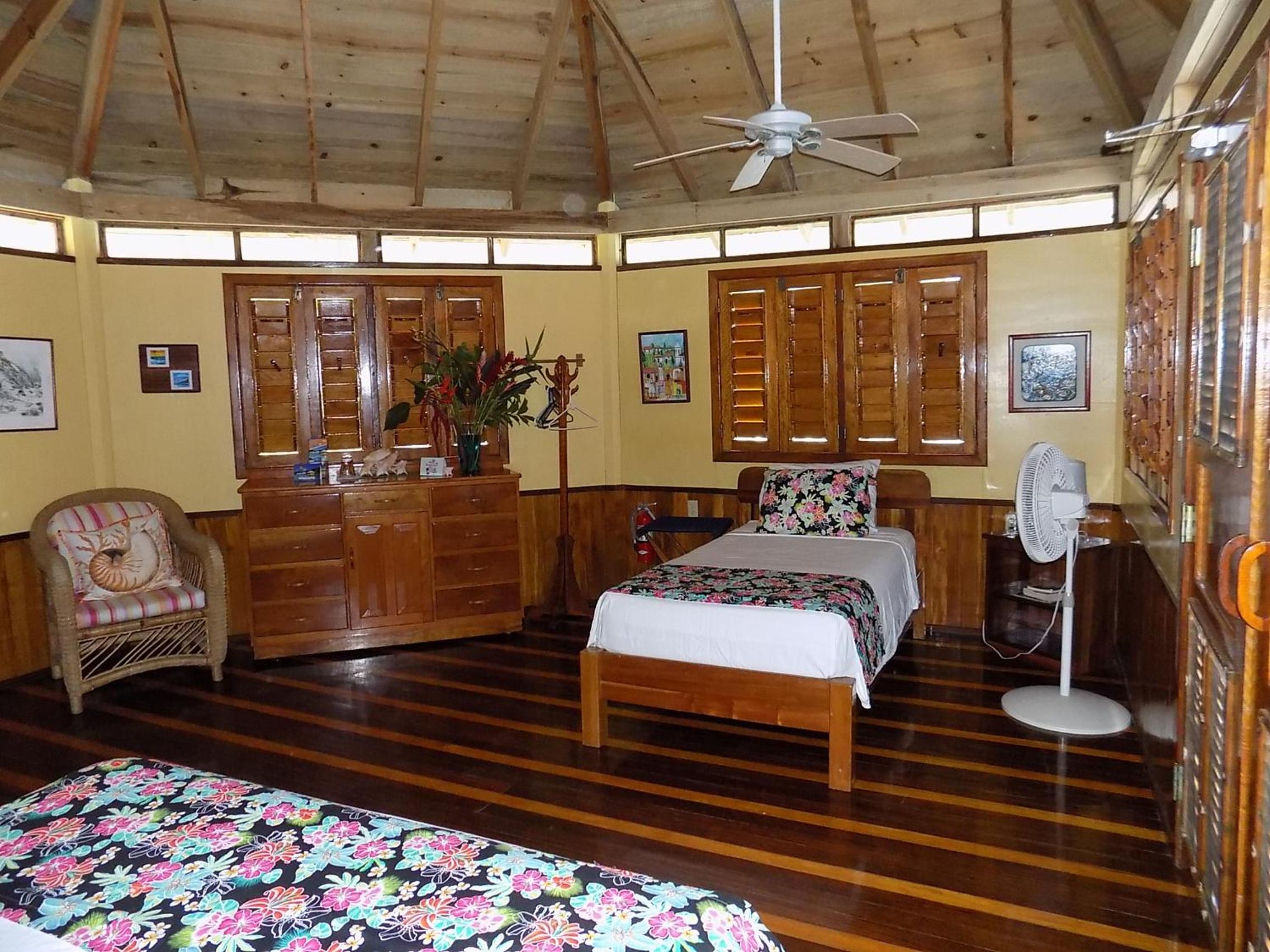 Deluxe Bungalow photo 3