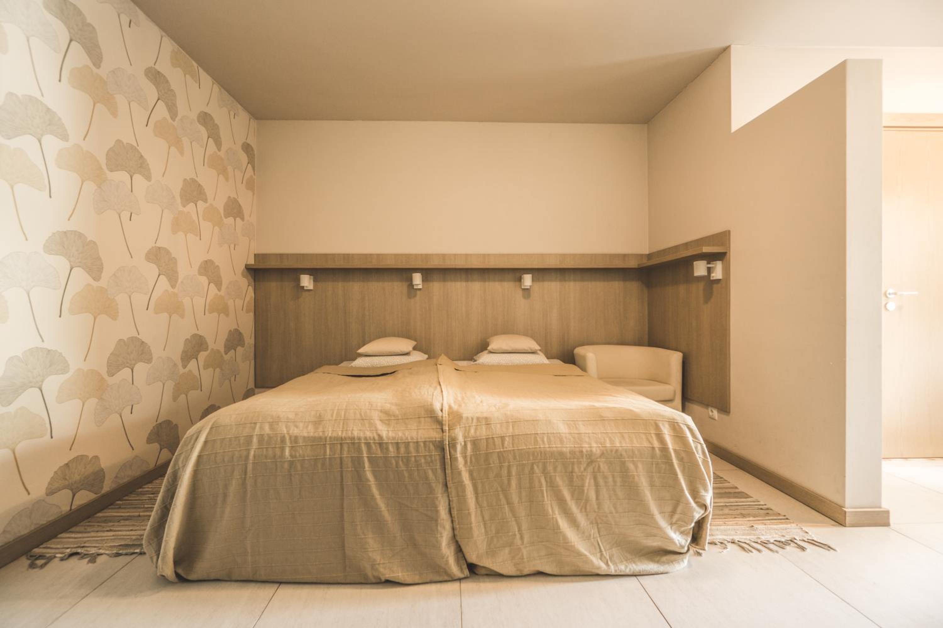 Studio Apartment photo 3