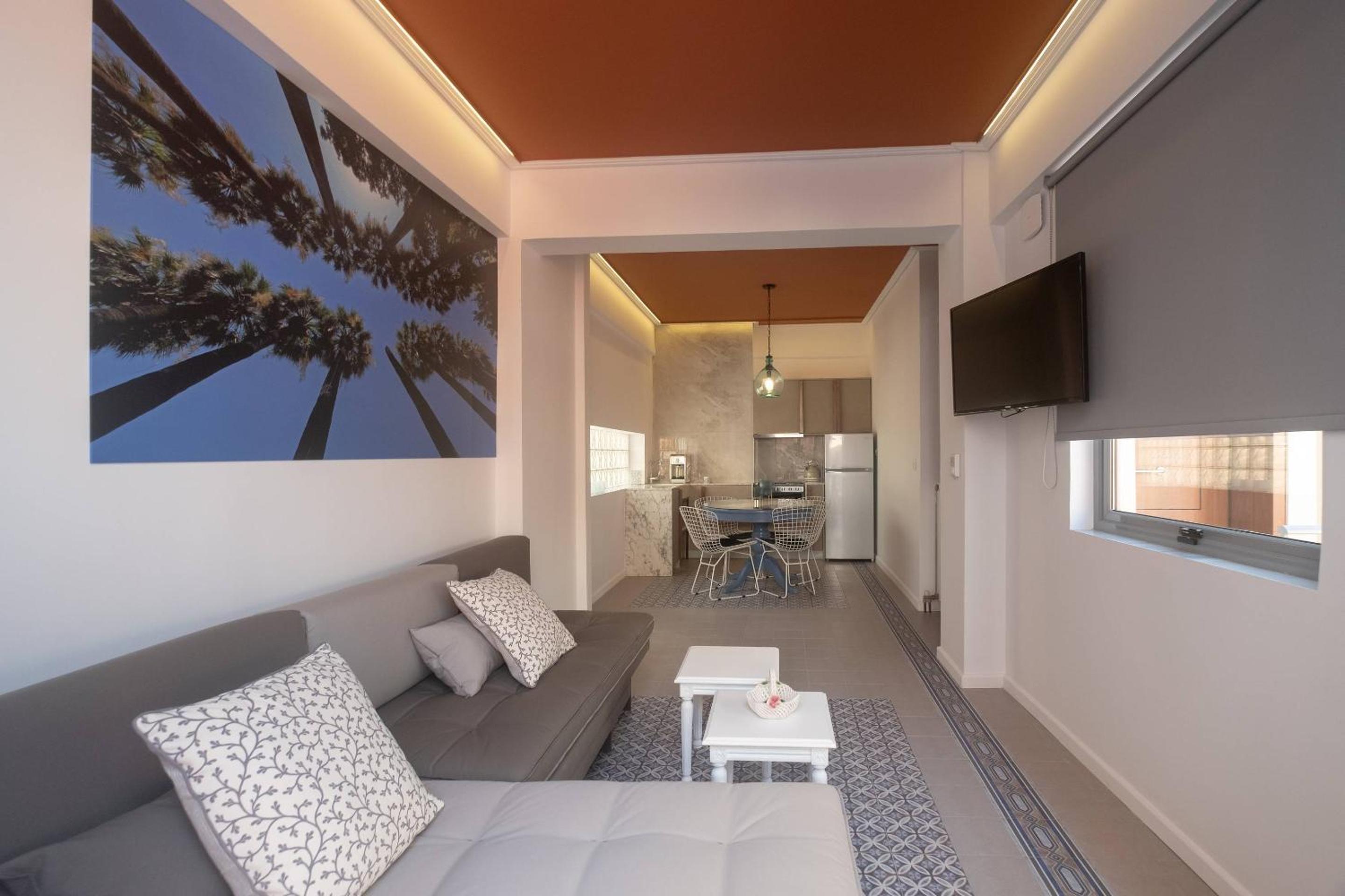Apartment with Terrace photo 2