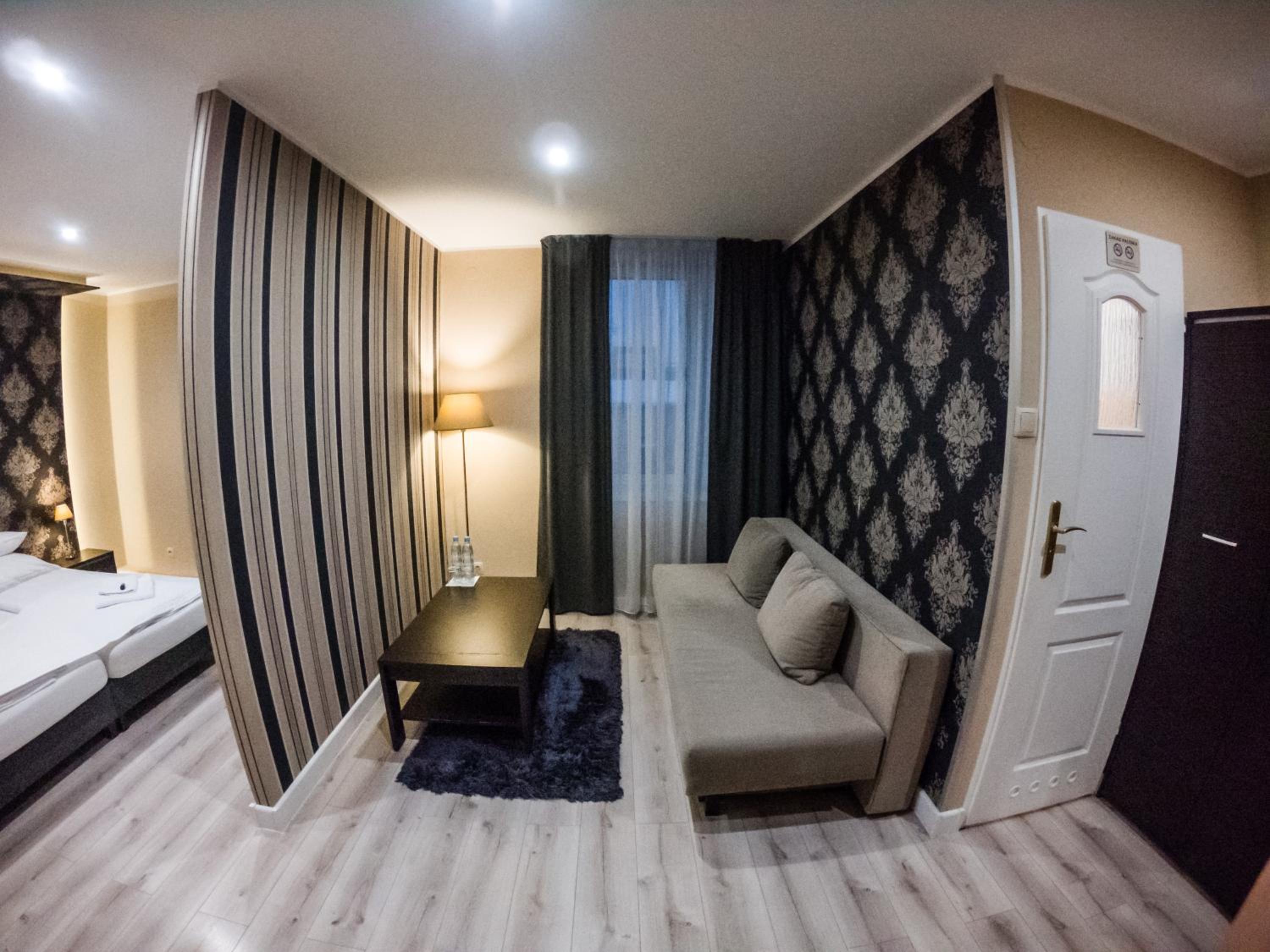 Triple Room - Photo 4