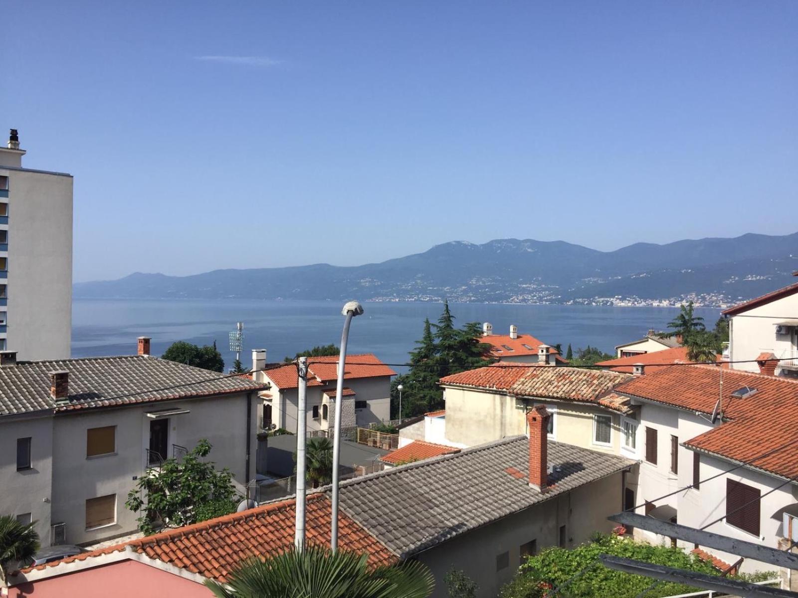 Apartment with Sea View - Photo 16