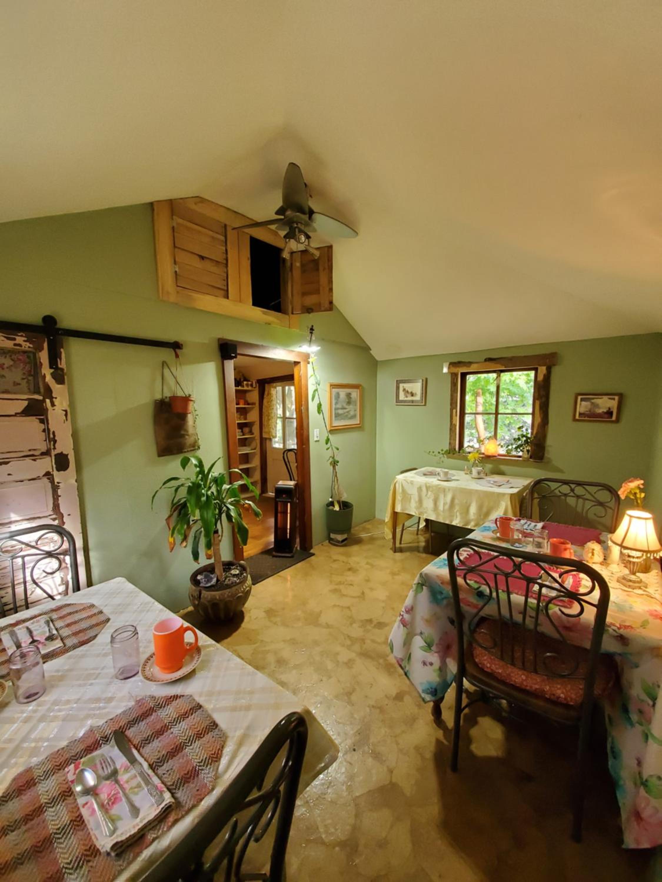 Cabin #1 - The Sewing Room Cabin photo 3