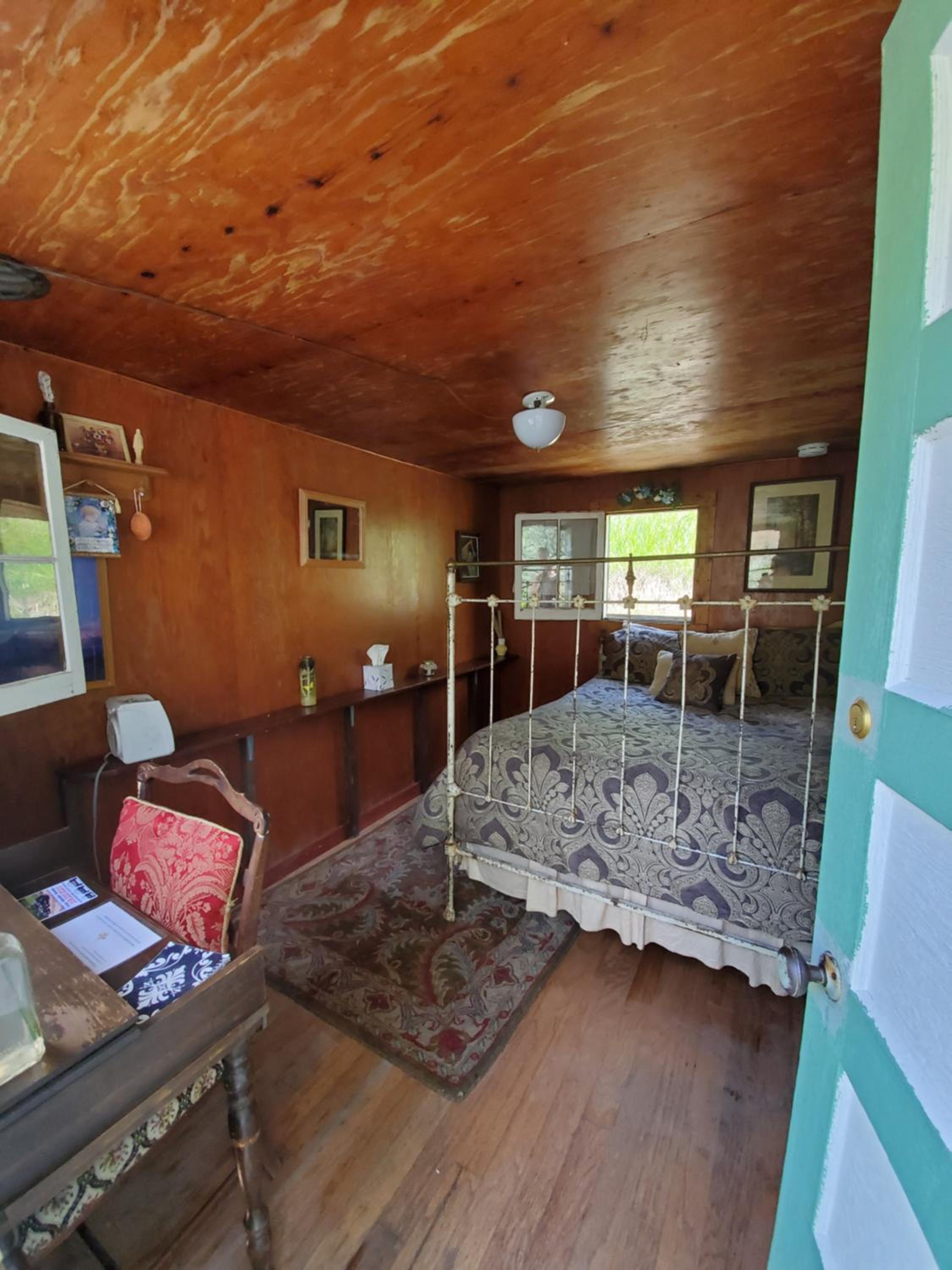 Cabin #4 - Suzy's Cabin photo 1