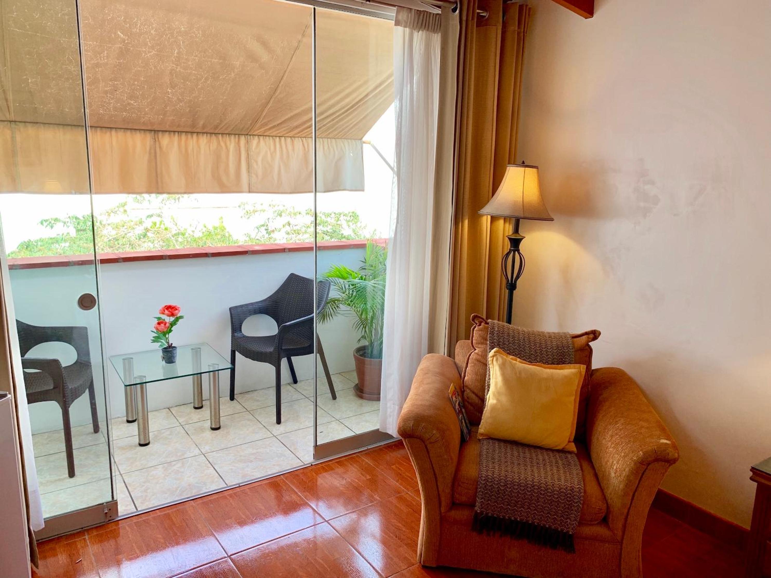 Junior Suite with Garden View - Photo 18