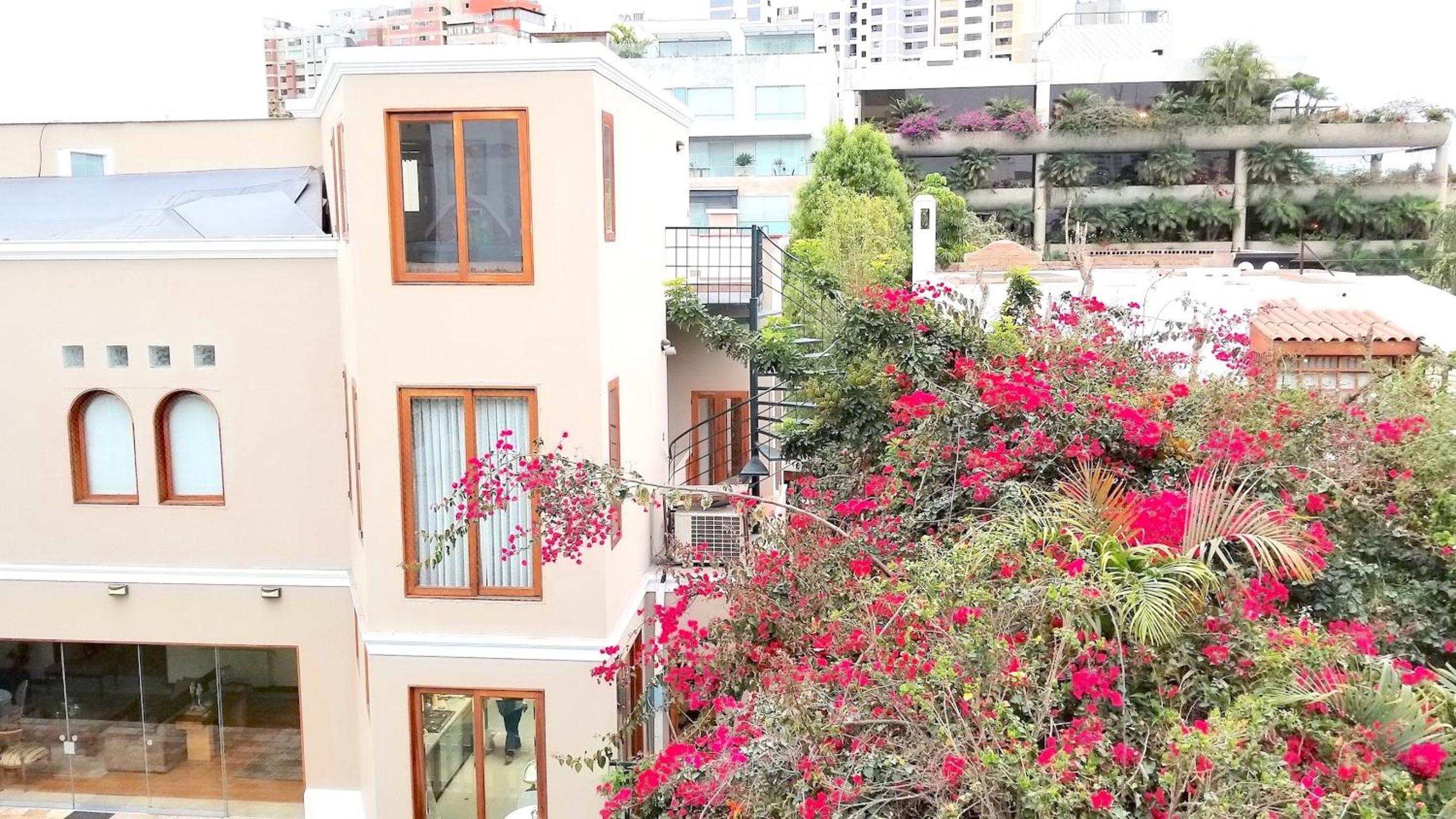 Junior Suite with Garden View - Photo 20